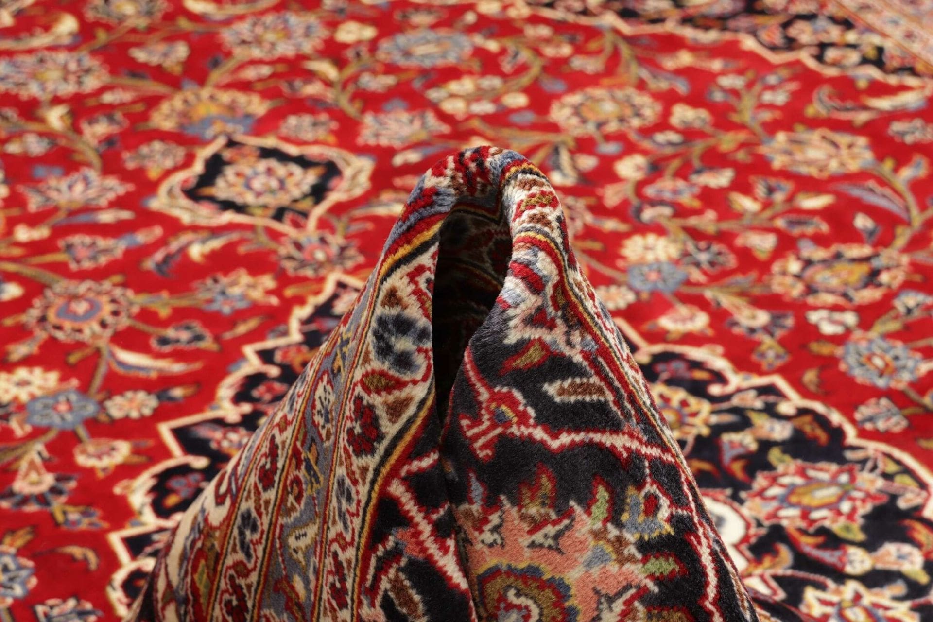 Kashan Perserteppich 253 × 347 cm aus Wolle, handgeknüpft