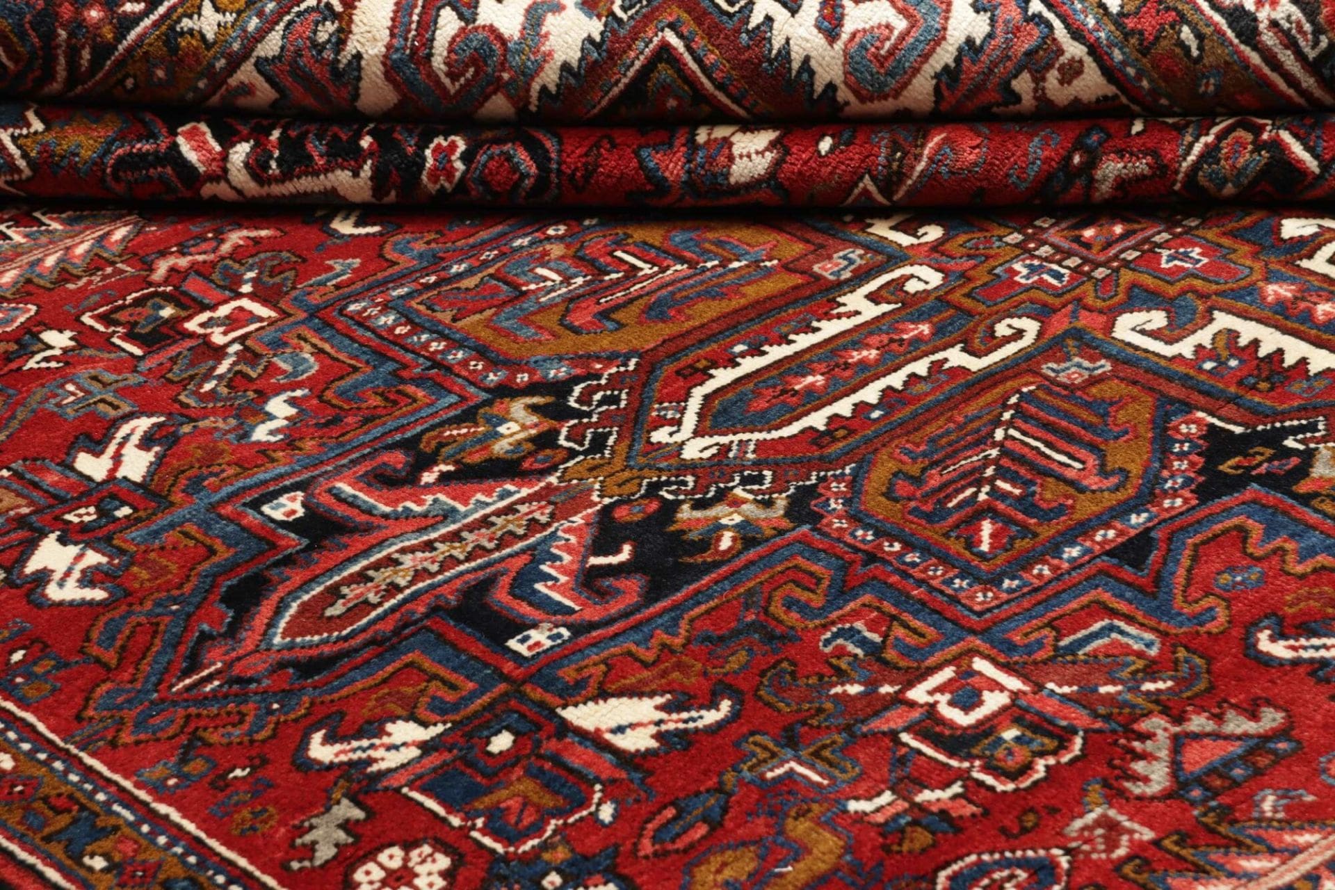 Heriz Perserteppich aus Iran, 263 × 334 cm