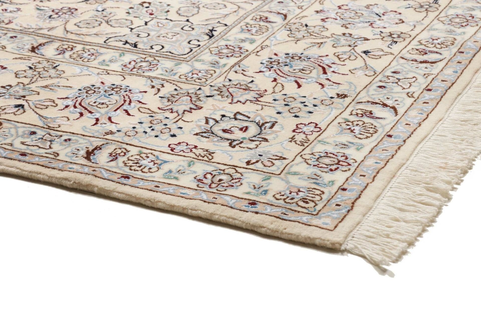Nain Perserteppich aus Iran, 250 × 350 cm