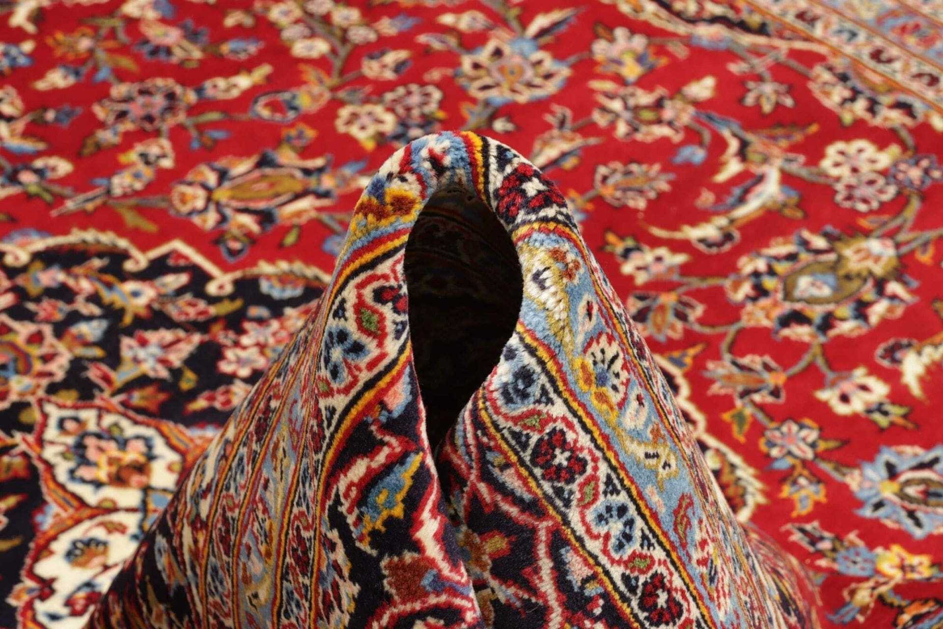 Handgeknüpfter Kashan Perserteppich, 251 × 350 cm, Wolle