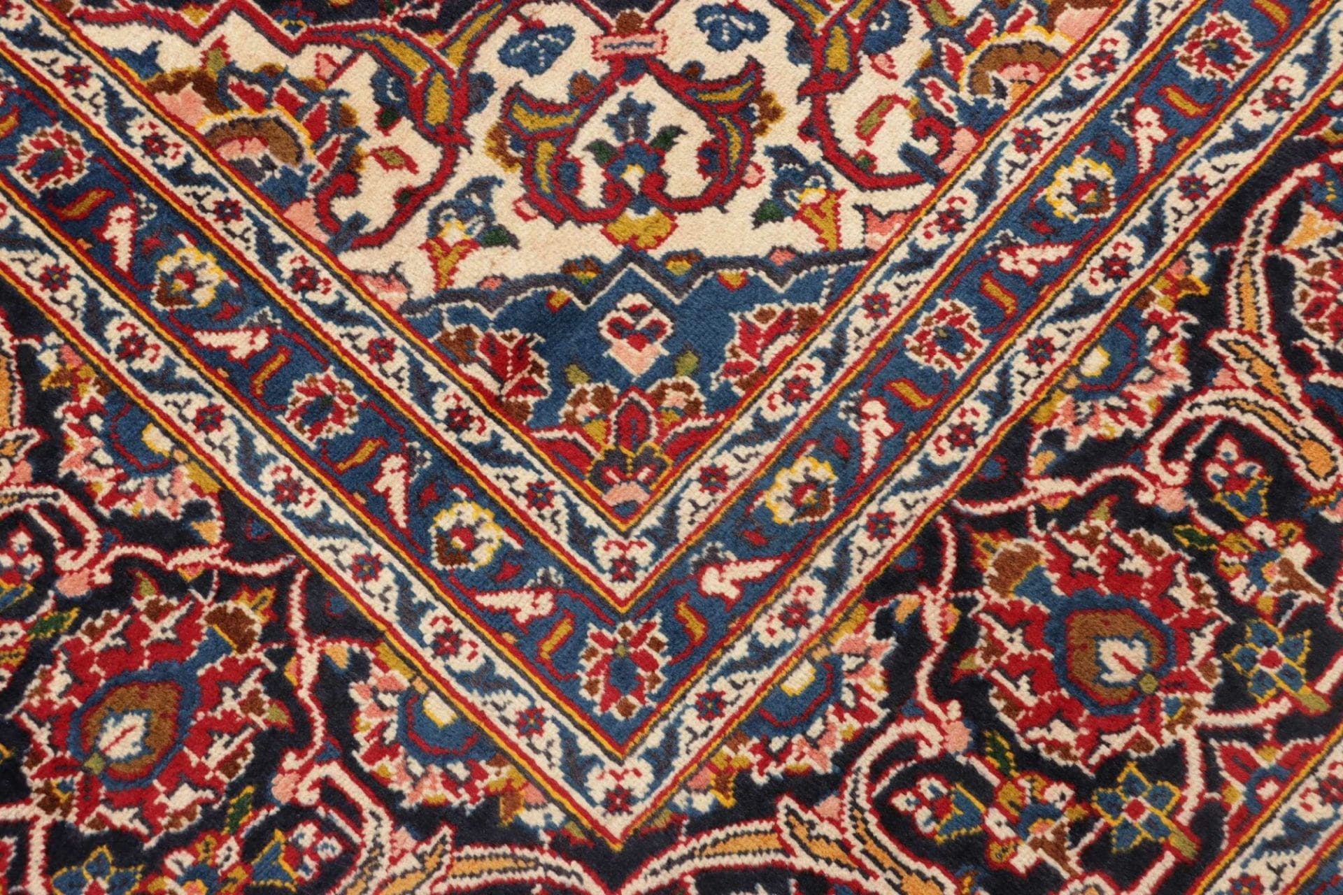 Kashan Perserteppich 253 × 363 cm aus Wolle, handgeknüpft