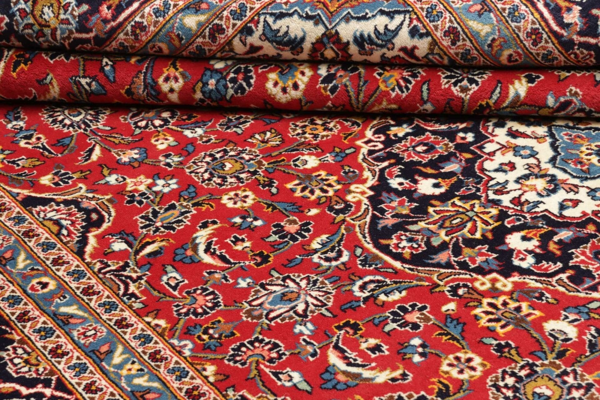 Handgeknüpfter Kashan Perserteppich, 253 × 368 cm, Wolle