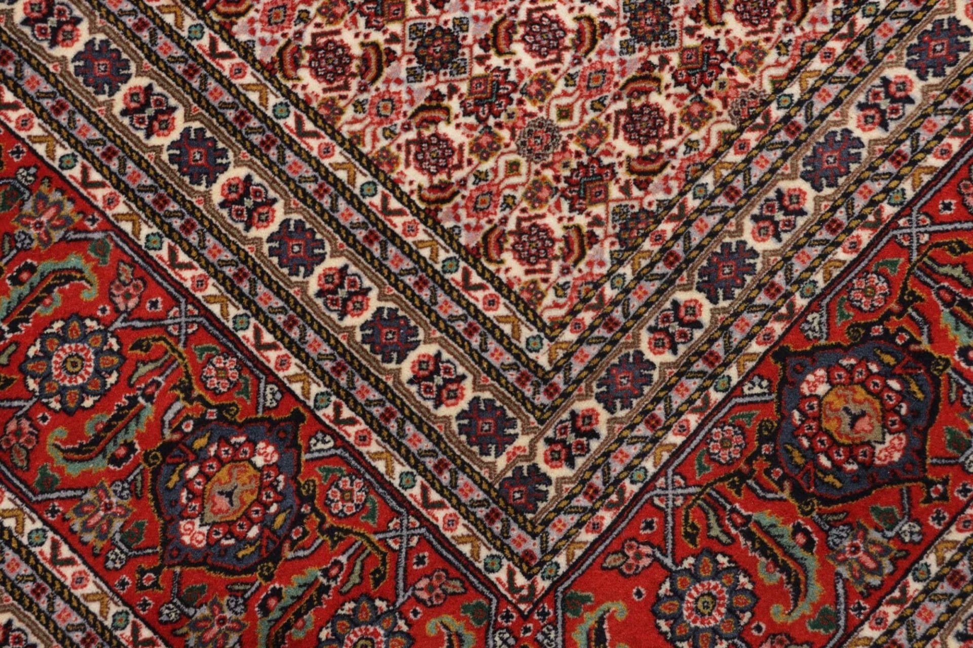 Perserteppich 268 × 355 cm aus Wolle, handgeknüpft