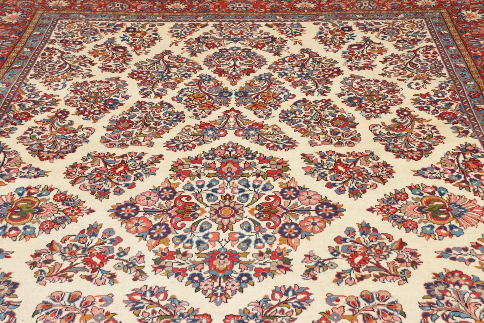Sarough Farahan Perserteppich 246 × 350 cm aus Wolle, handgeknüpft