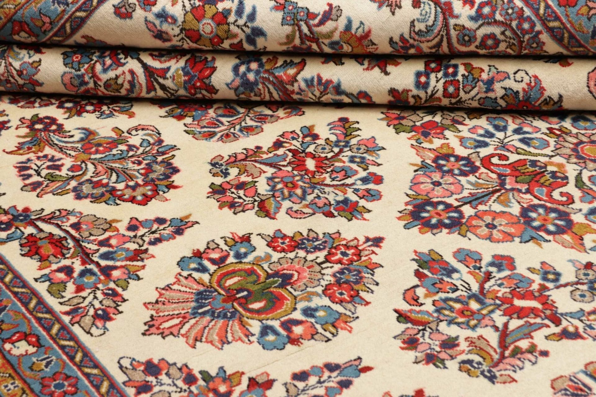 Sarough Farahan Perserteppich 246 × 350 cm aus Wolle, handgeknüpft