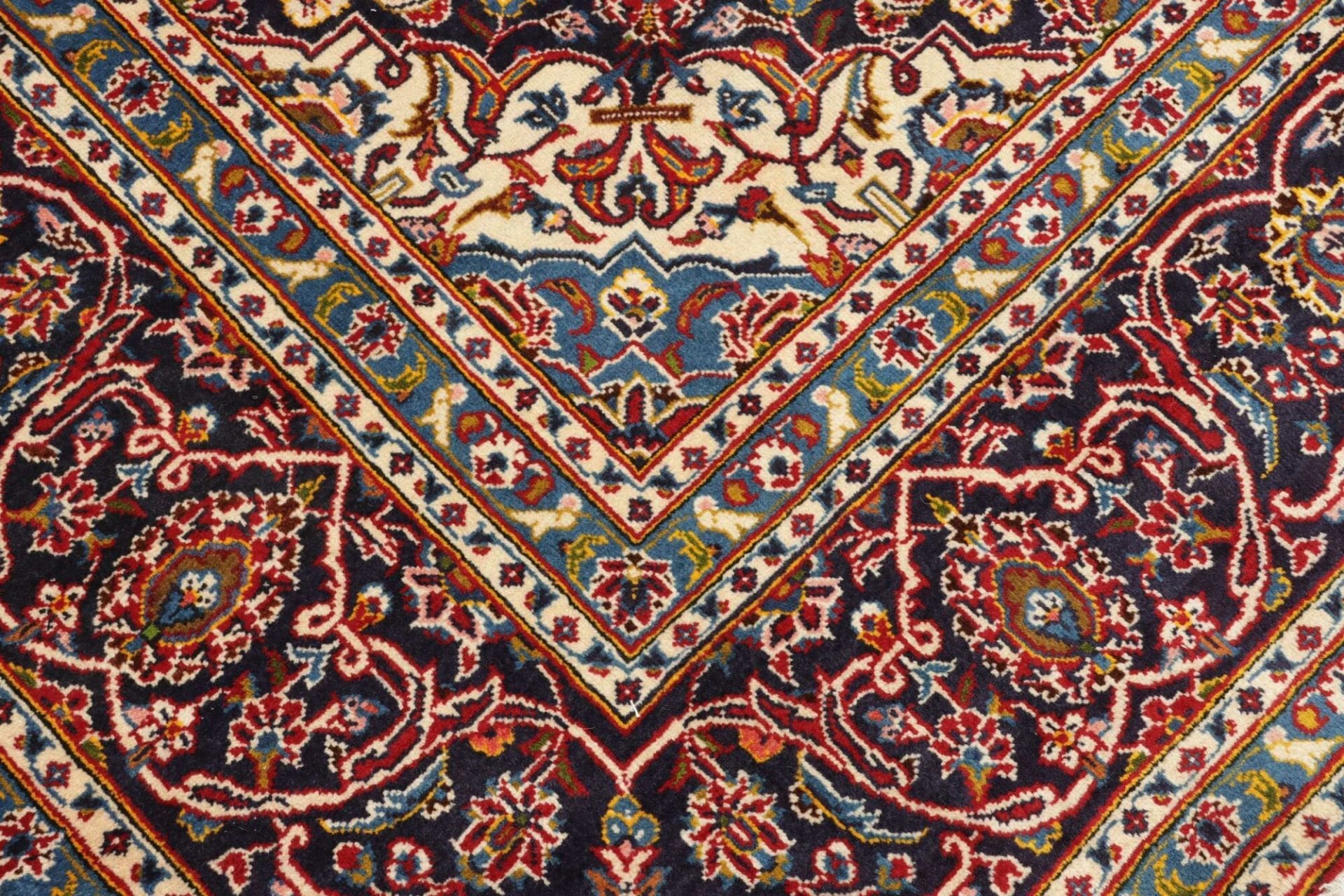 Kashan Perserteppich aus Iran, 248 × 370 cm