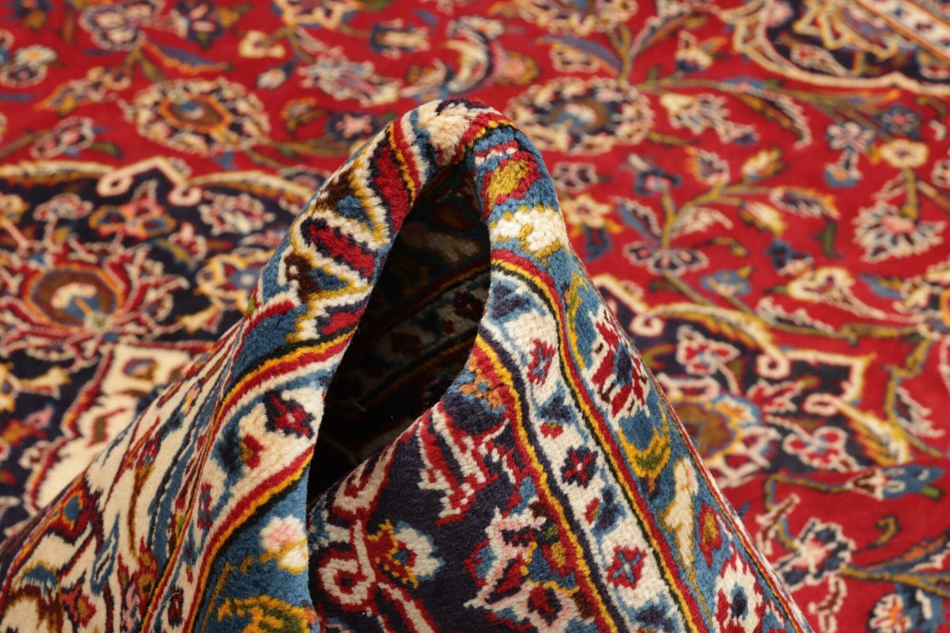 Kashan Perserteppich aus Iran, 248 × 370 cm