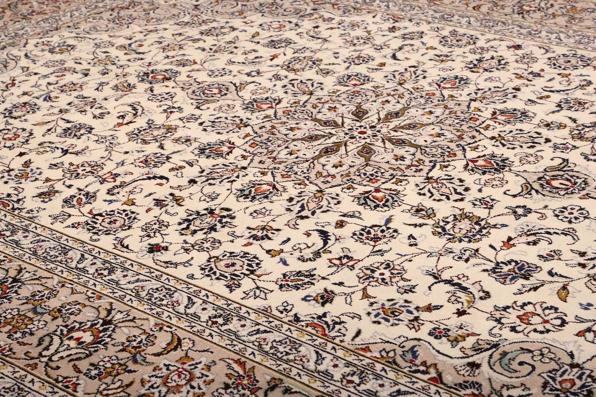 Kashan Perserteppich 248 × 350 cm aus Wolle, handgeknüpft