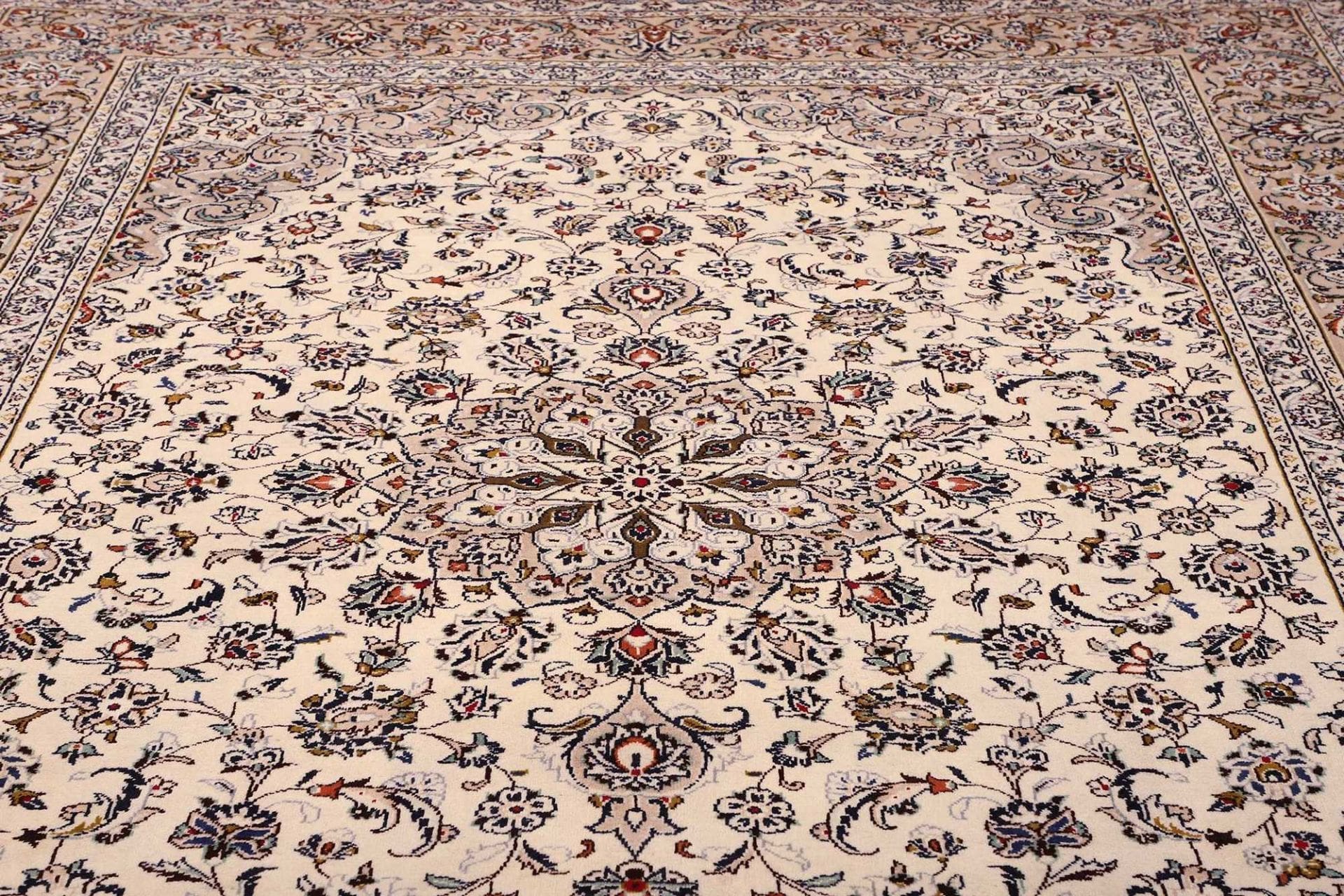 Kashan Perserteppich 248 × 350 cm aus Wolle, handgeknüpft