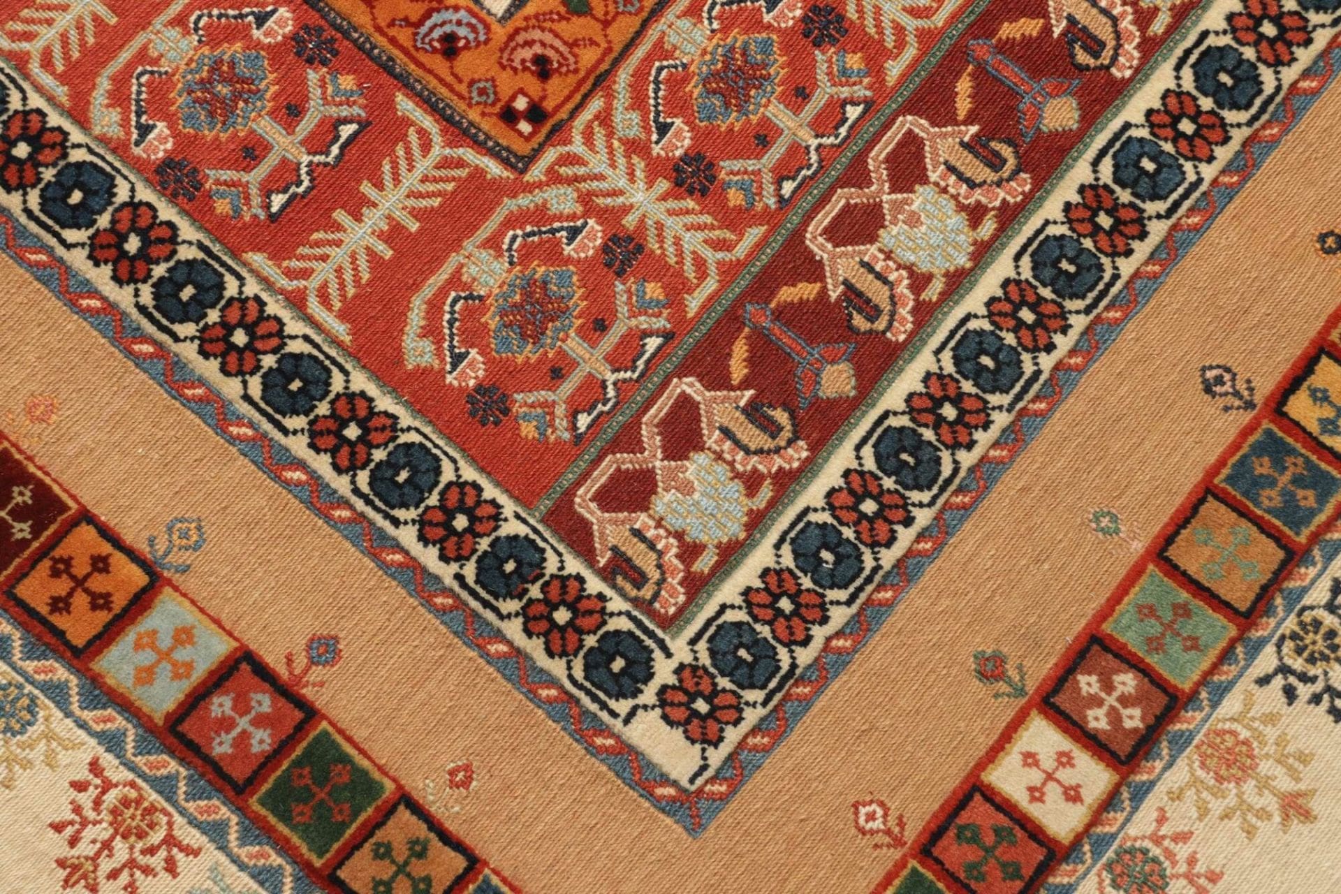 orientteppich-253-x-350cm-handgeknupft-aus-schurwolle-nain-5 Nain Perserteppich 253 × 350 cm aus Wolle, handgeknüpft
