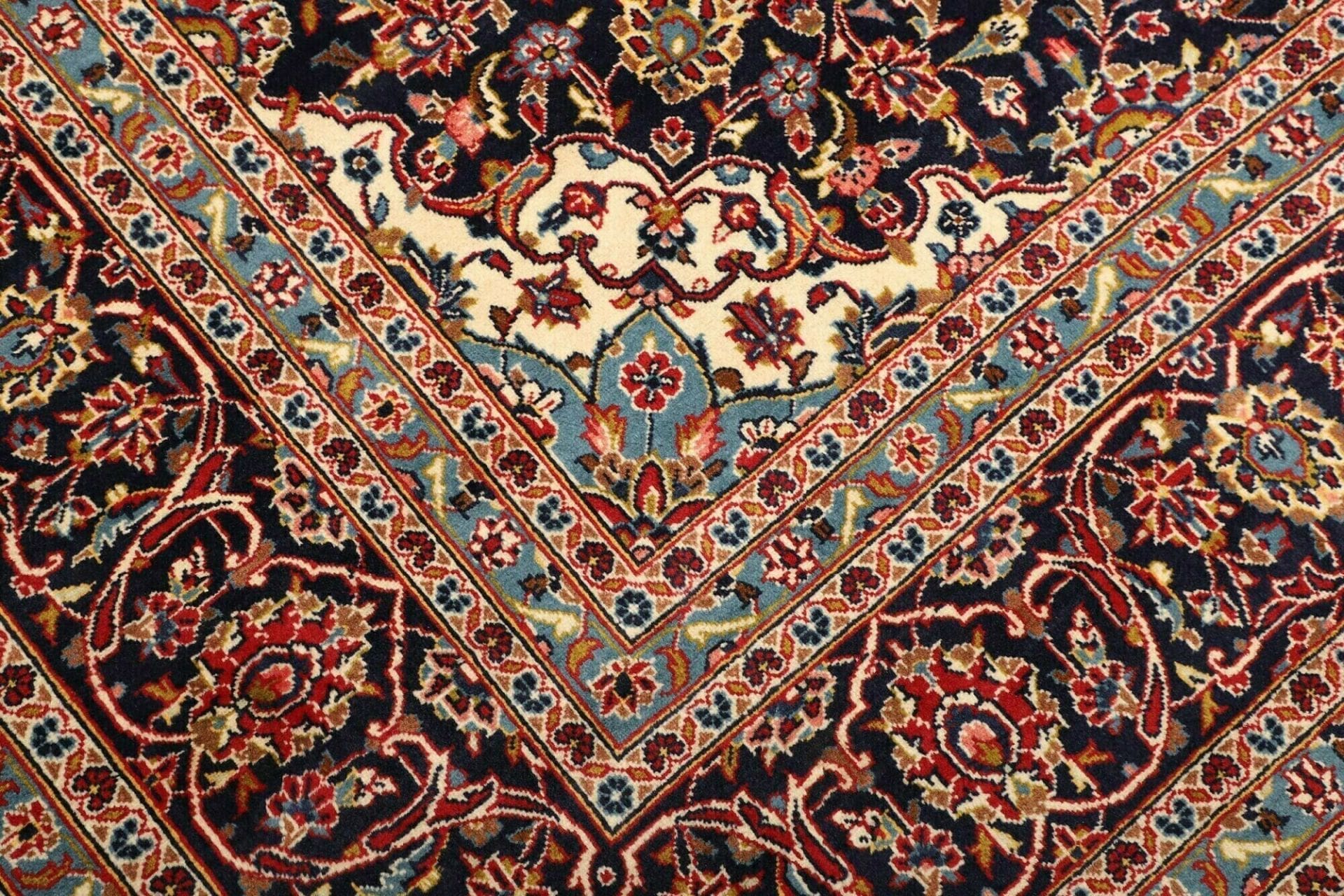 Handgeknüpfter Kashan Perserteppich 248 × 355 cm