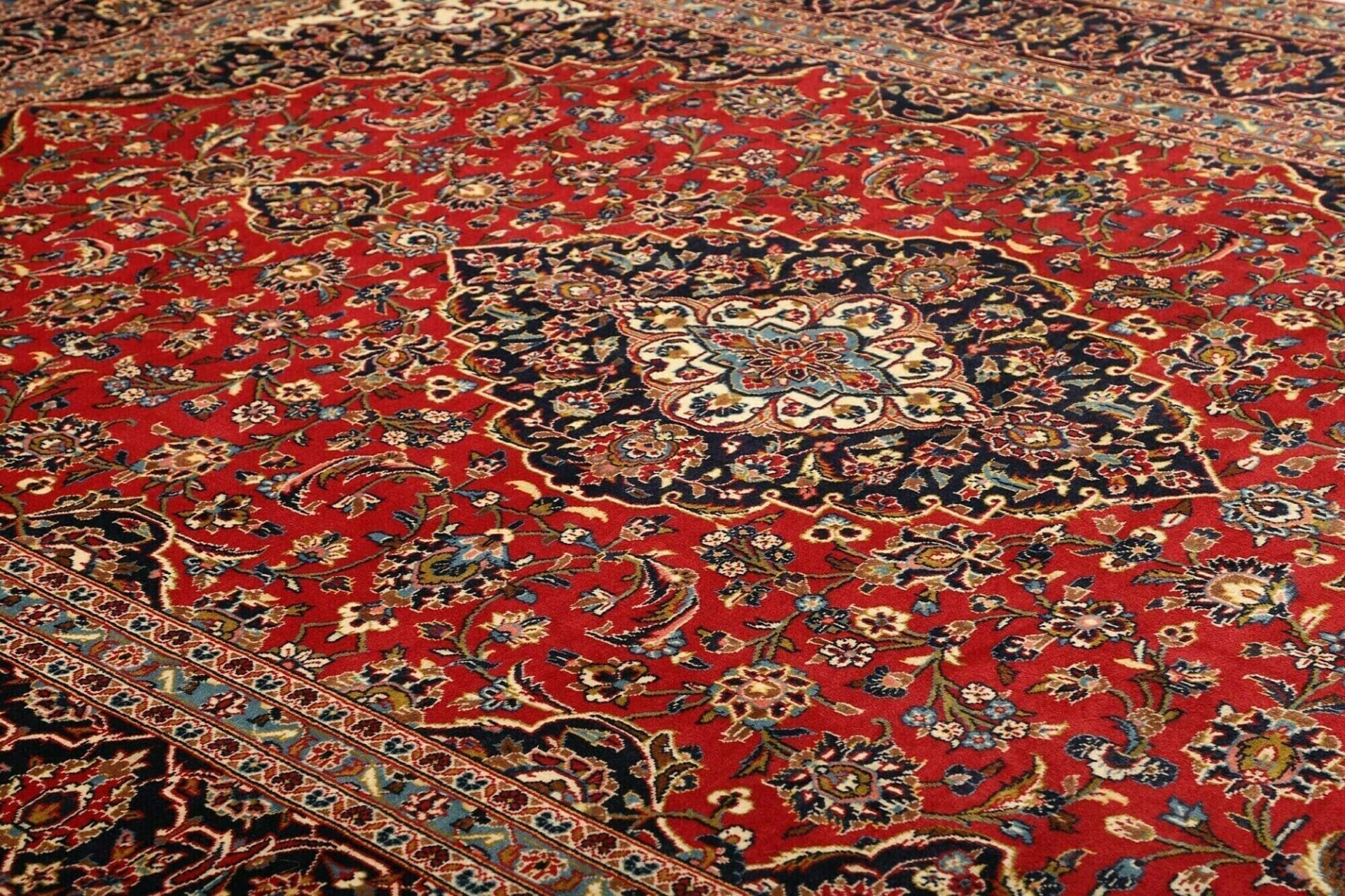 Handgeknüpfter Kashan Perserteppich 248 × 355 cm