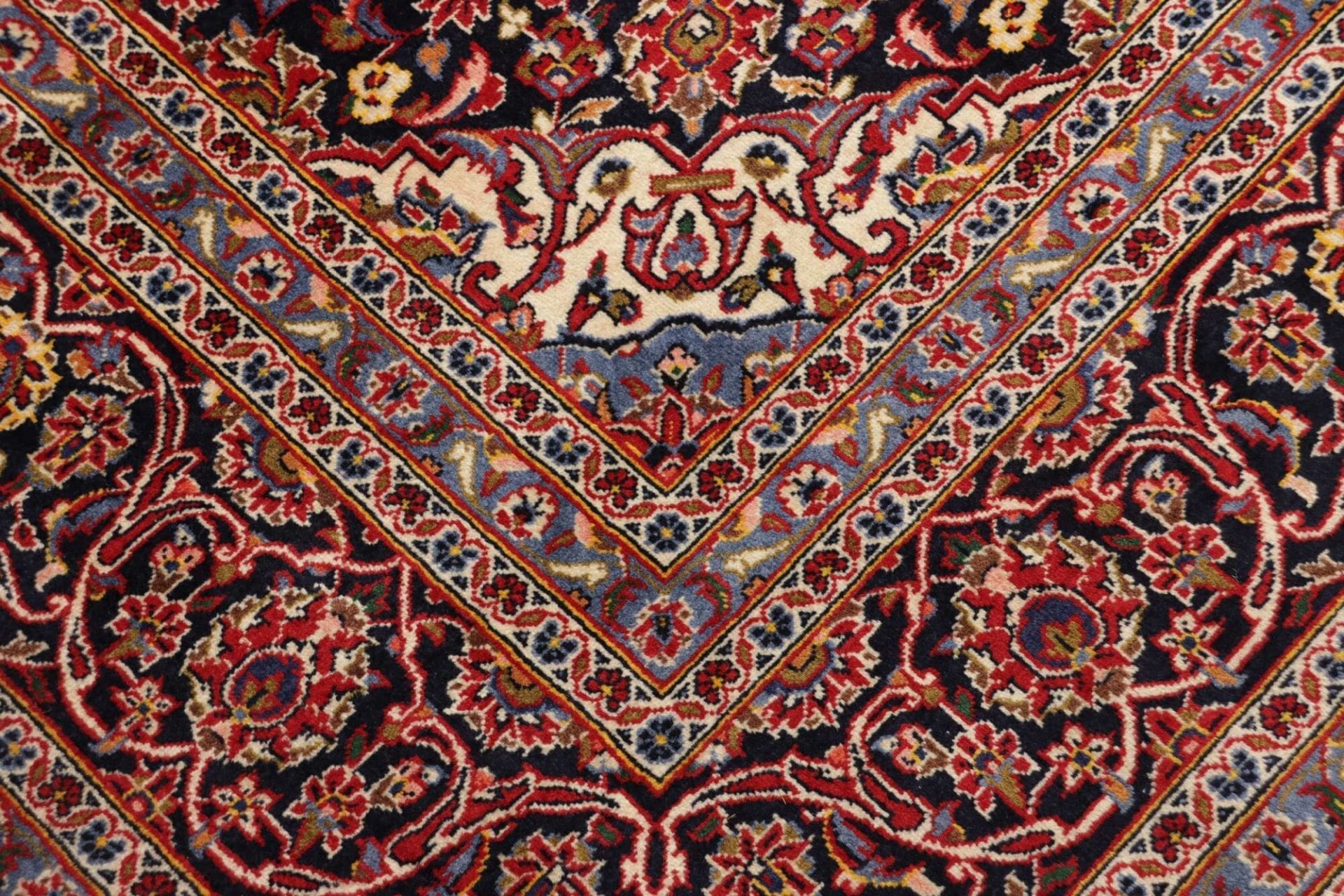 Kashan Perserteppich aus Iran, 248 × 354 cm