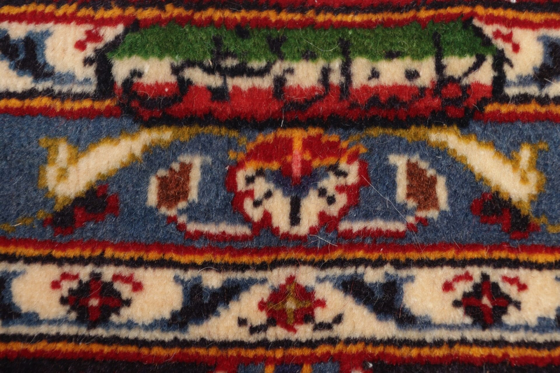 kashan-teppich-243-x-330cm-schurwolle-handgeknupft-perserteppich-8 Kashan Perserteppich 243 × 330 cm aus Wolle, handgeknüpft