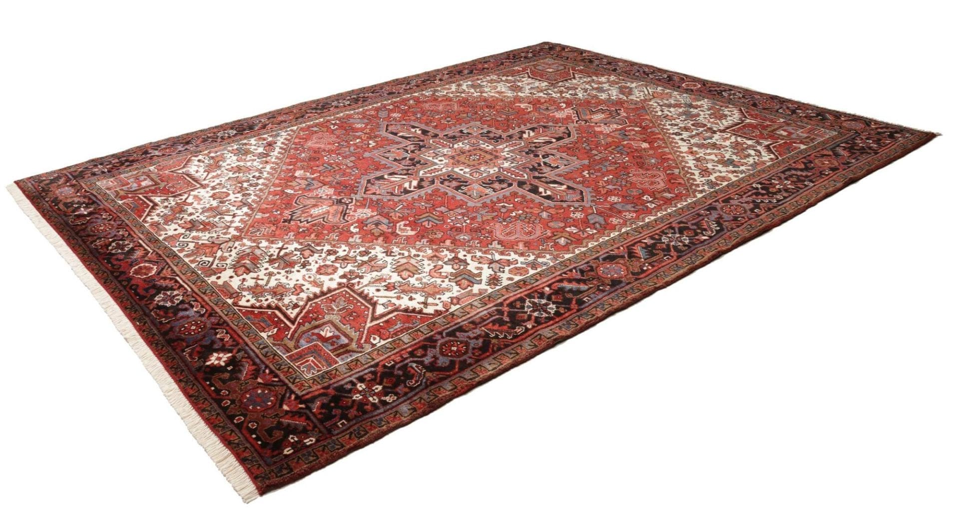 Handgeknüpfter Heriz Perserteppich 260 × 330 cm