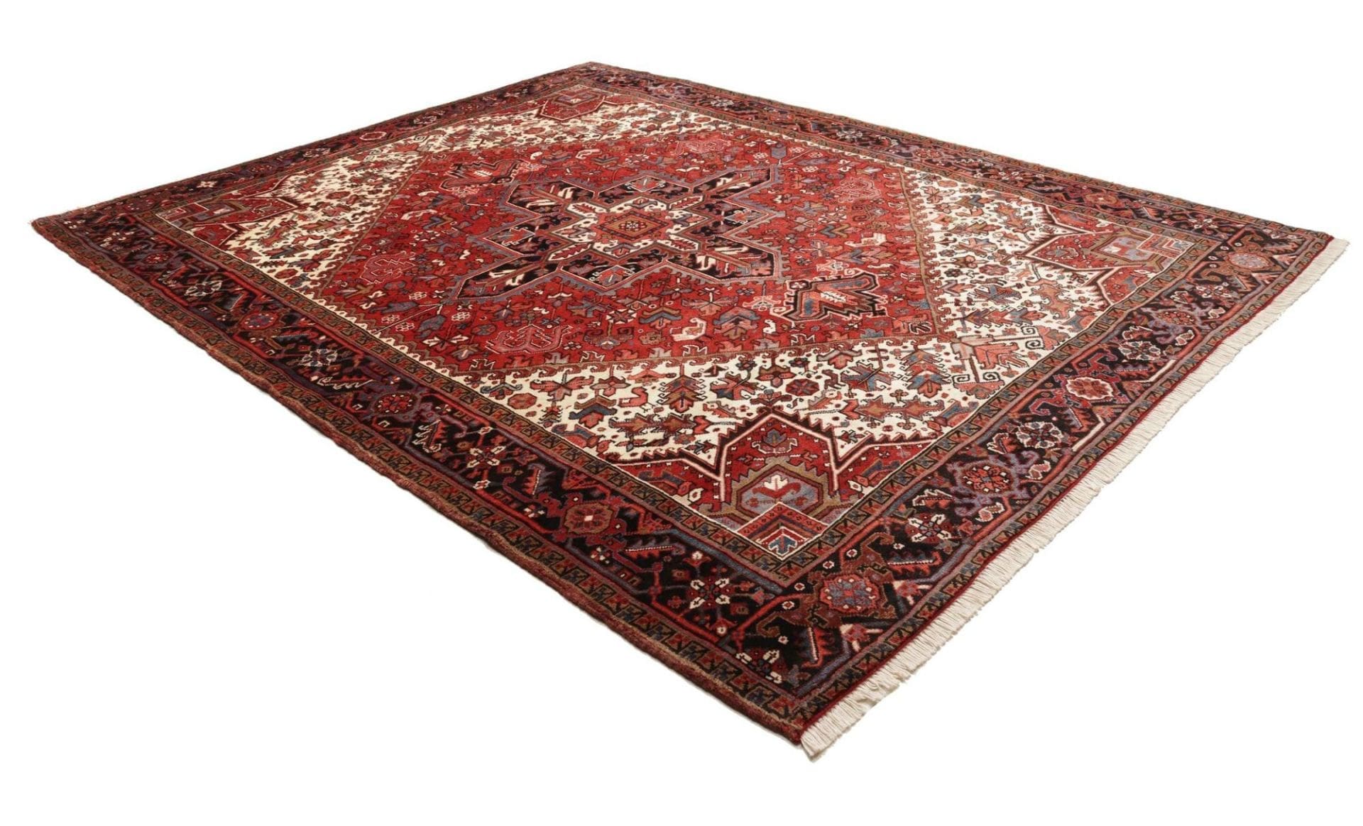 Handgeknüpfter Heriz Perserteppich 260 × 330 cm