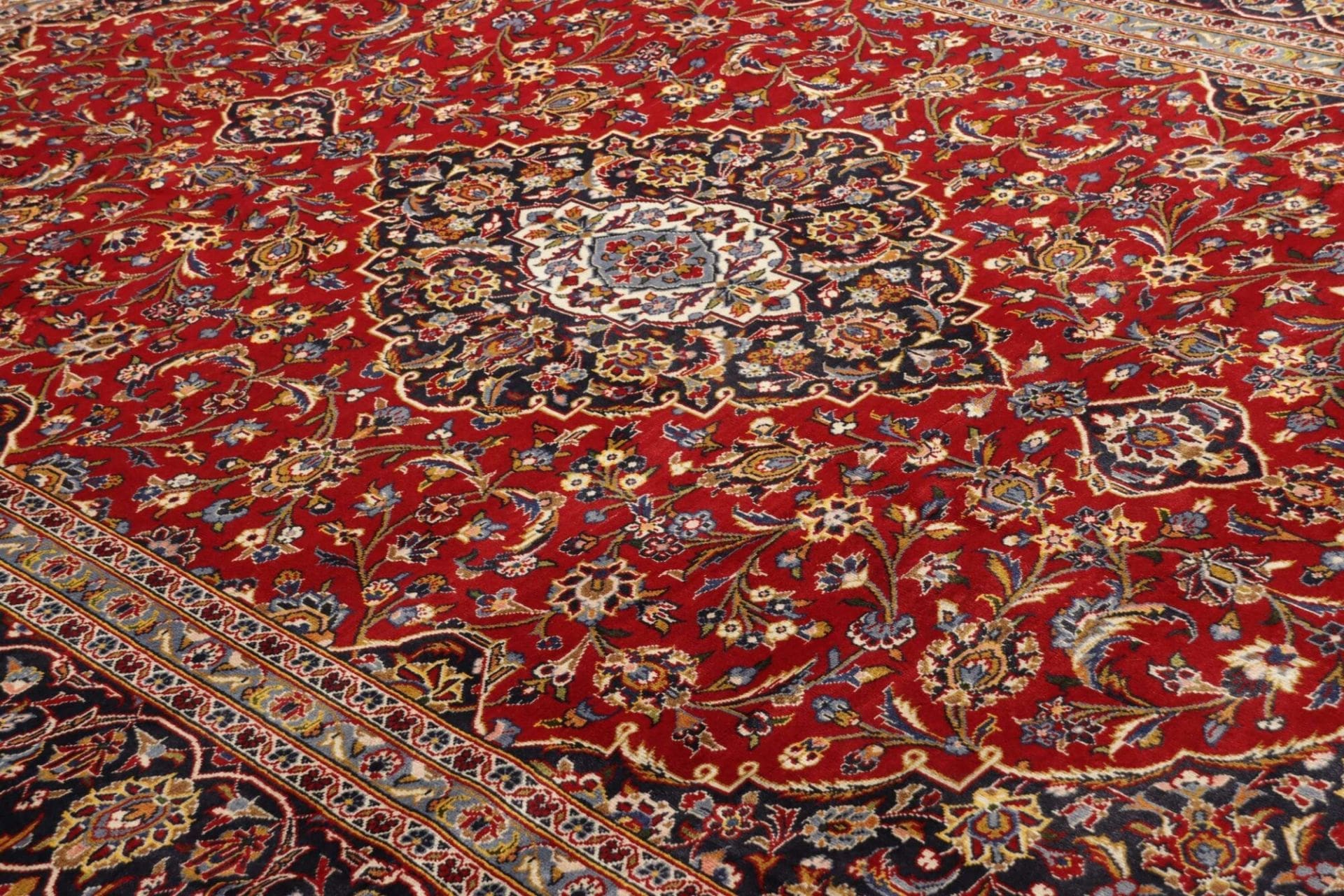Handgeknüpfter Kashan Perserteppich 255 × 354 cm