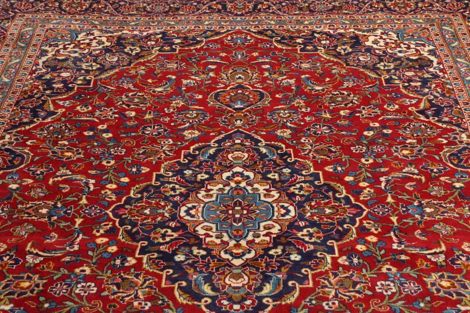 Handgeknüpfter Kashan Perserteppich 251 × 350 cm