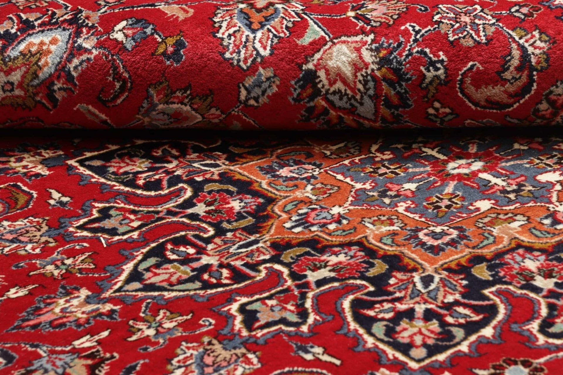 Mashhad Perserteppich 247 × 340 cm aus Wolle, handgeknüpft