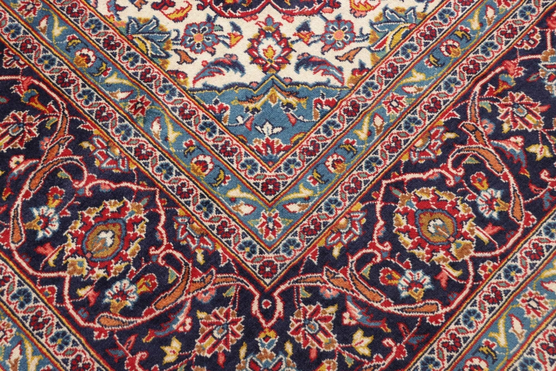 Kashan Perserteppich aus Iran, 253 × 357 cm