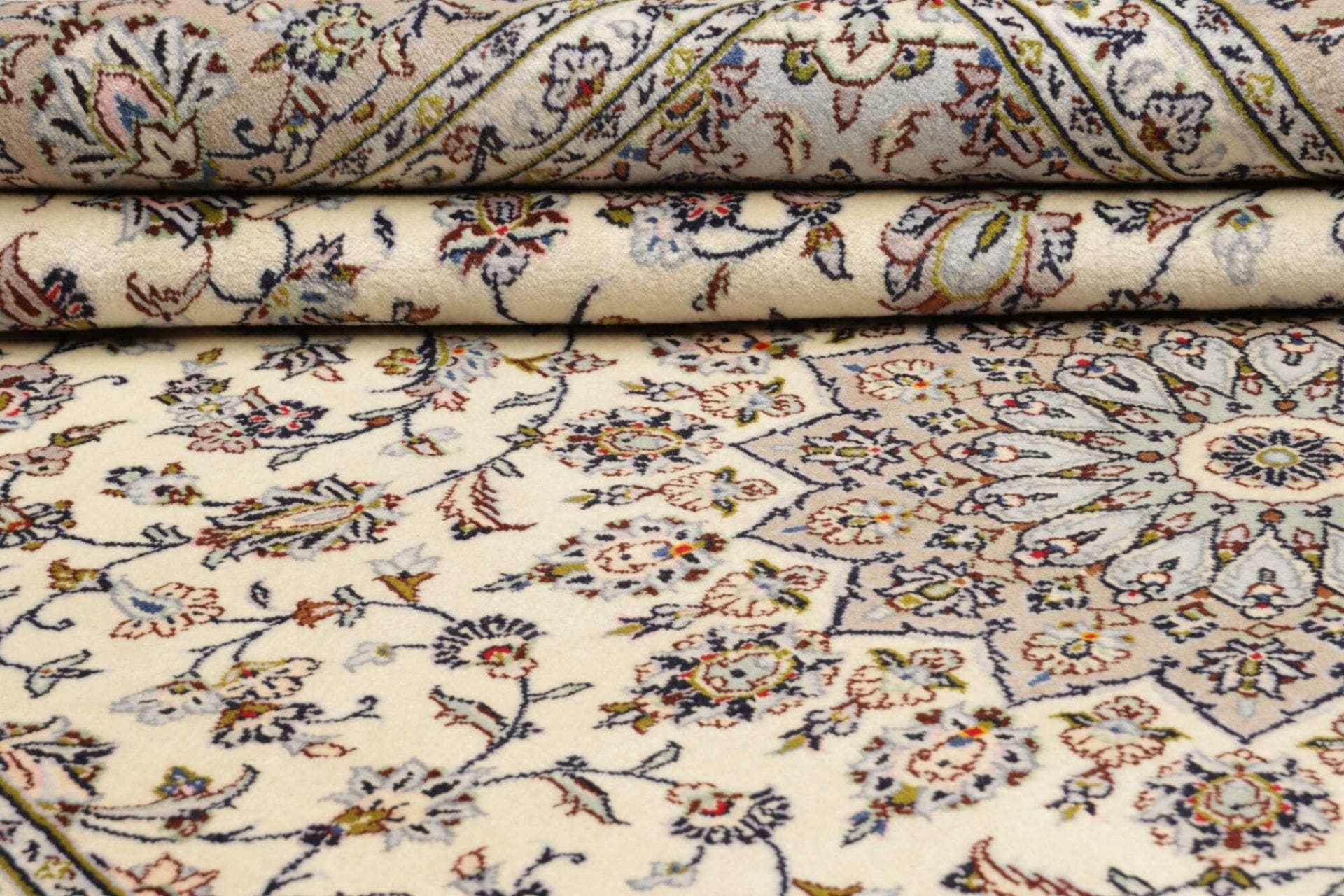 Handgeknüpfter Kashan Perserteppich 251 × 340 cm