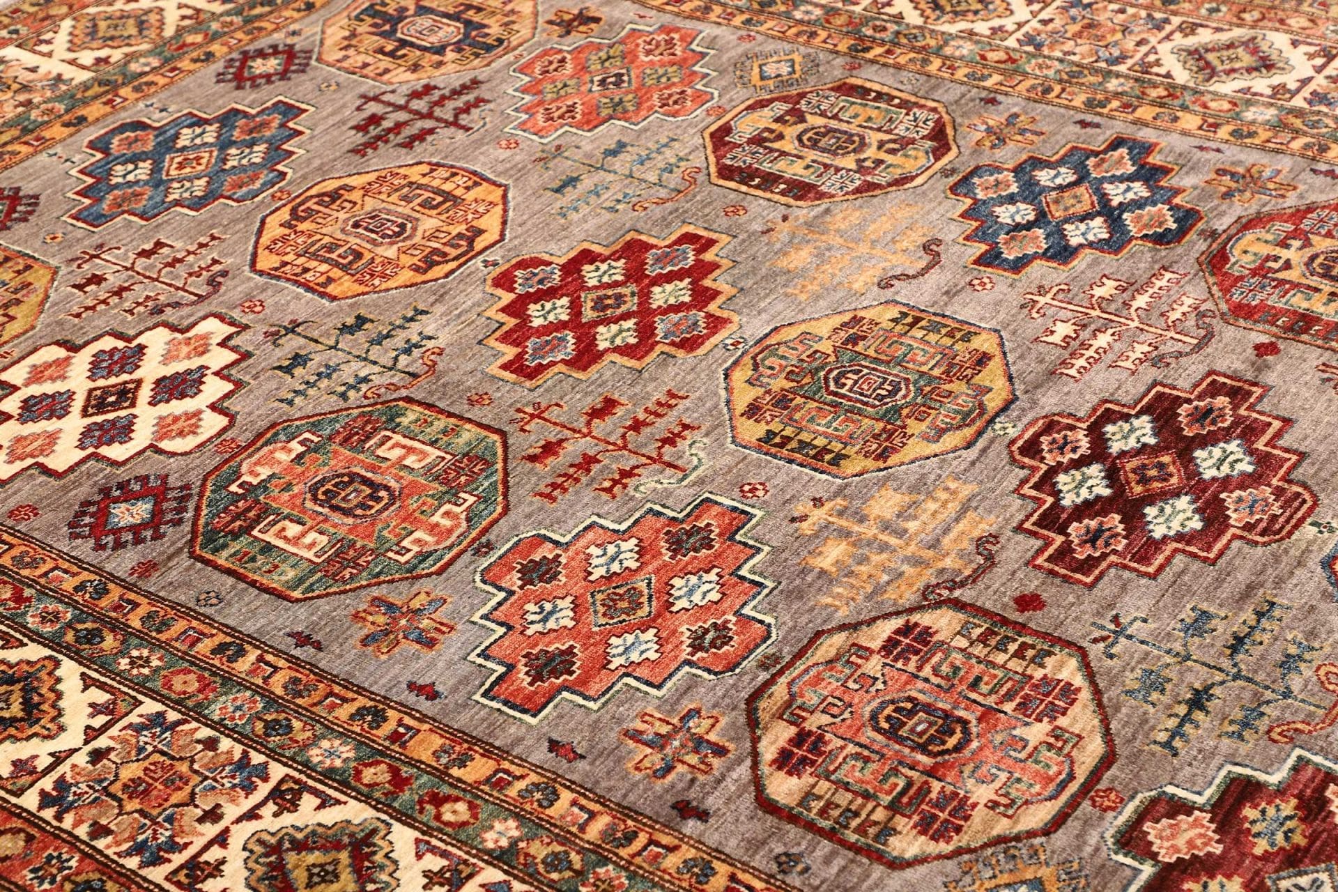 Kazak Orientteppich 213 × 307 cm aus Wolle, handgeknüpft