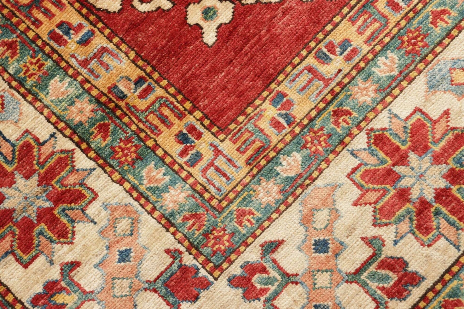 kazak-orientteppich-217-x-311cm-geometrisches-muster-handgeknupft-5 Kazak Orientteppich 217 × 311 cm aus Wolle, handgeknüpft
