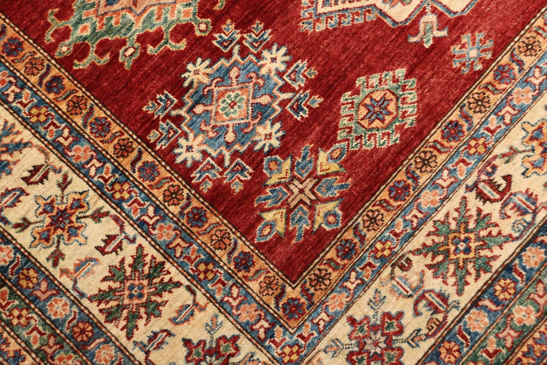 kazak-orientteppich-212-x-290cm-geometrisches-muster-handgeknupft-3 Handgeknüpfter Kazak Orientteppich, 212 × 290 cm, Wolle