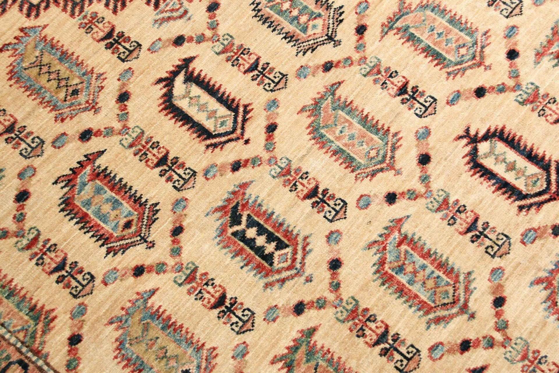 kazak-teppich-209-x-299-cm-geometrische-muster-handgeknupft-5 Handgeknüpfter Kazak Orientteppich 209 × 299 cm
