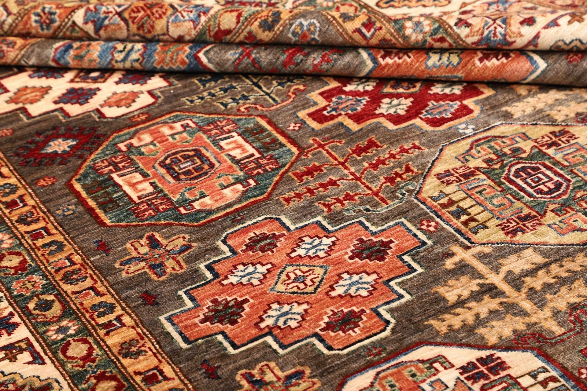 Kazak Orientteppich aus Pakistan, 205 × 300 cm