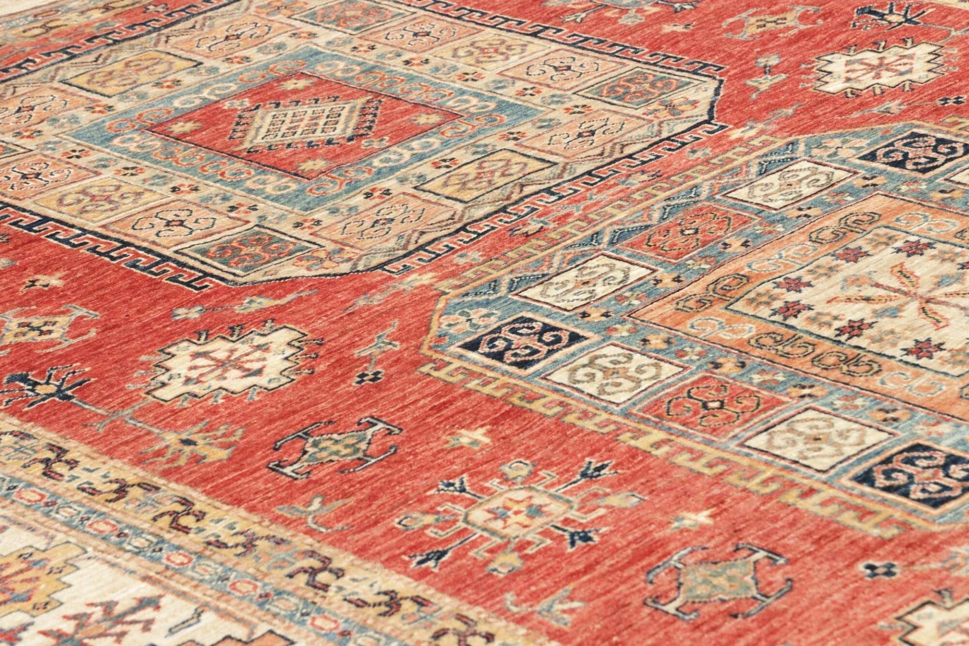 Kazak Orientteppich 203 × 300 cm aus Wolle, handgeknüpft