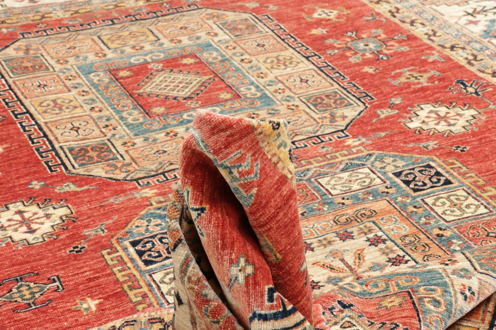 Kazak Orientteppich 203 × 300 cm aus Wolle, handgeknüpft