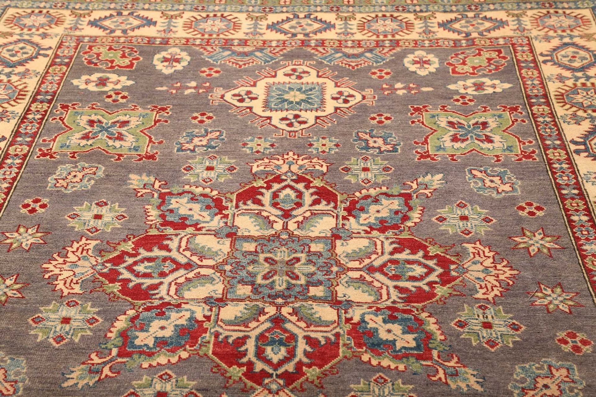 Kazak Orientteppich aus Afghanistan, 203 × 305 cm