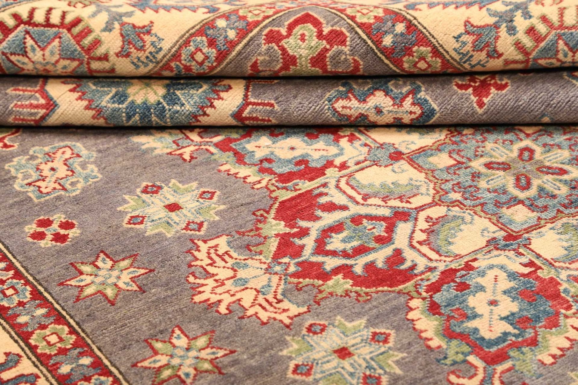 Kazak Orientteppich aus Afghanistan, 203 × 305 cm