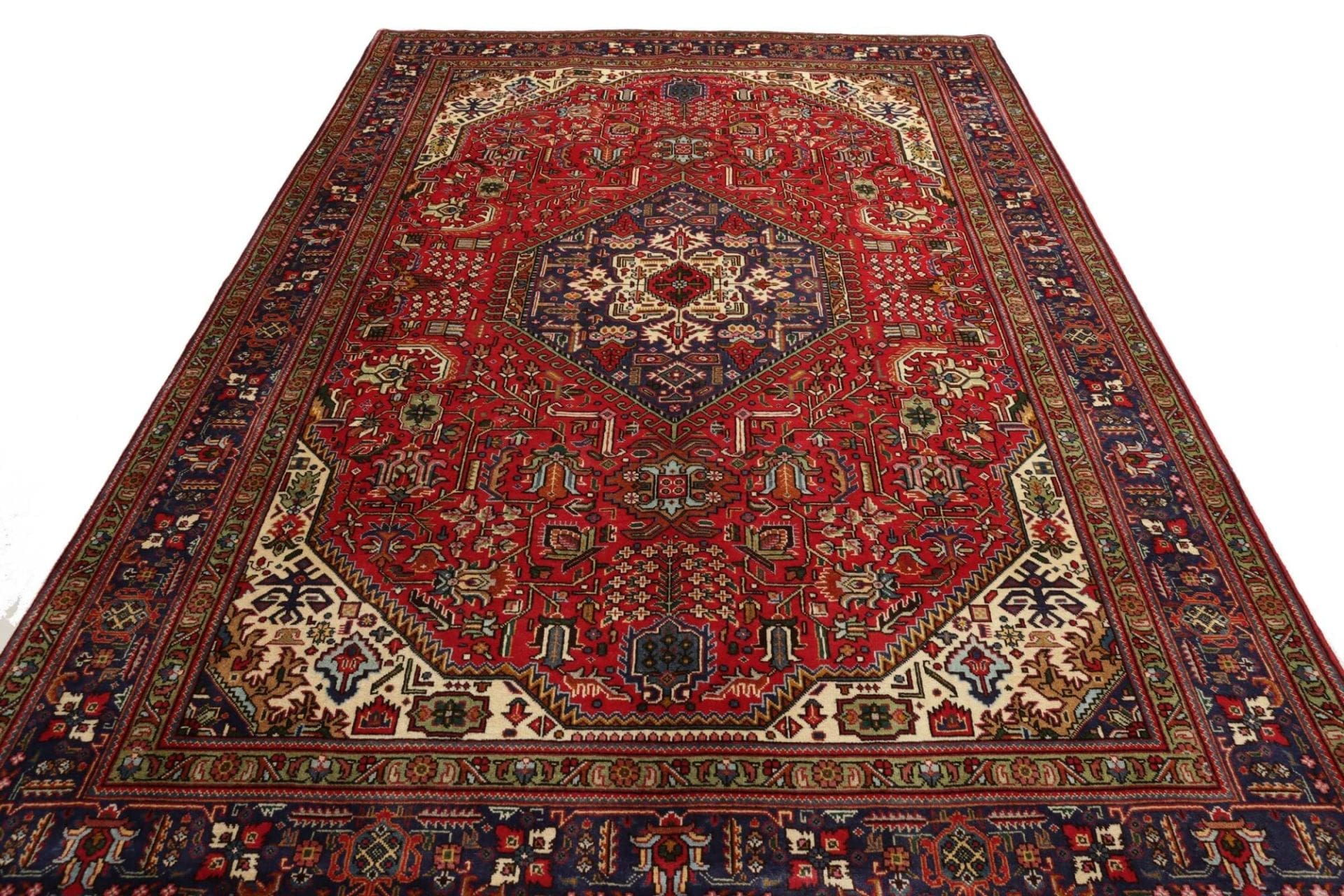 Täbriz Perserteppich 203 × 308 cm aus Wolle, handgeknüpft