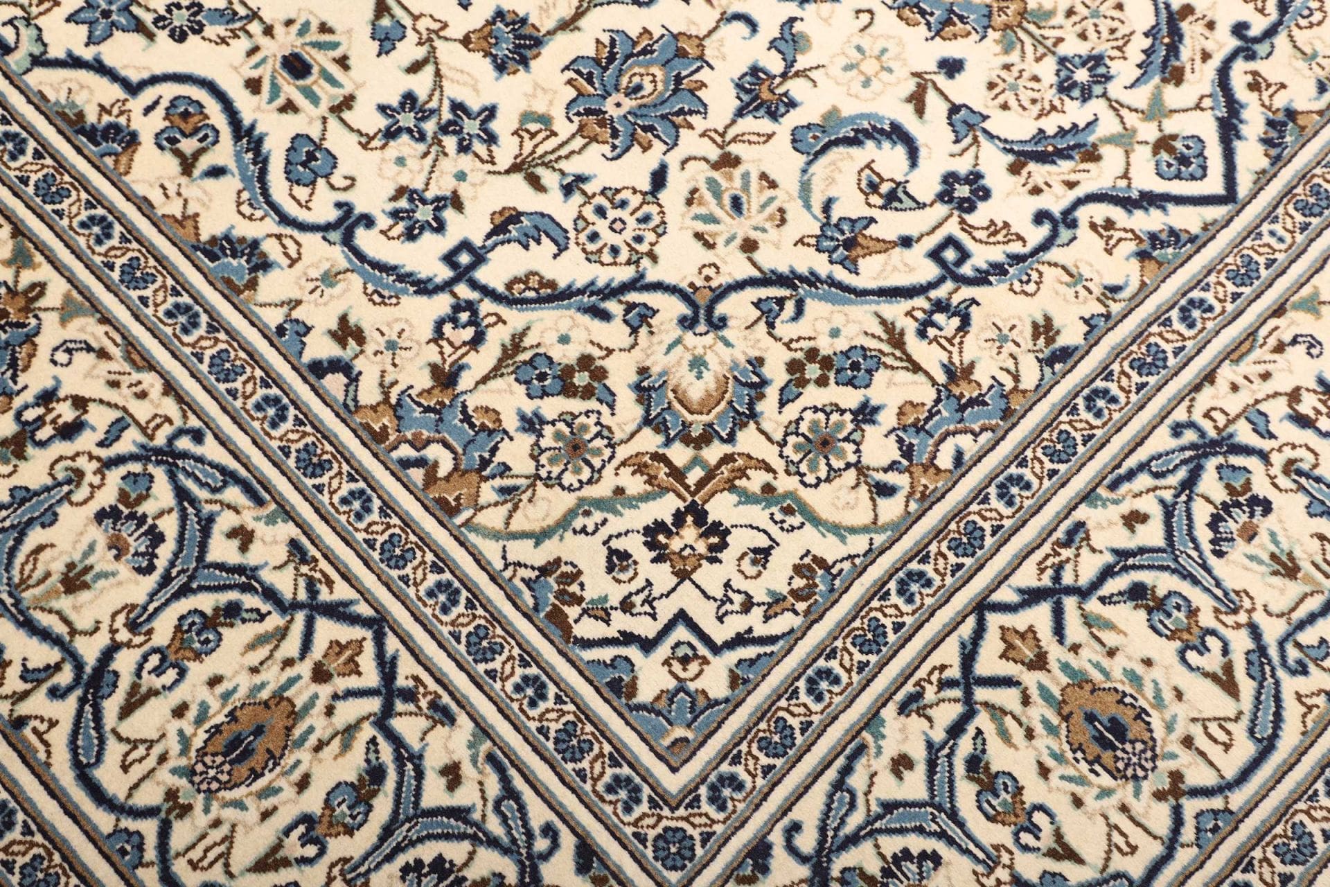 Handgeknüpfter Kashan Perserteppich, 203 × 300 cm, Wolle