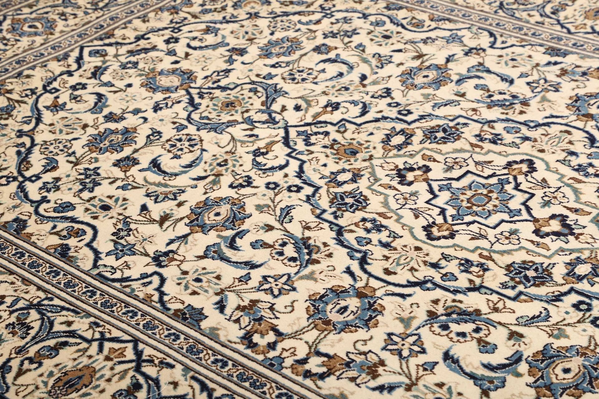 Handgeknüpfter Kashan Perserteppich, 203 × 300 cm, Wolle