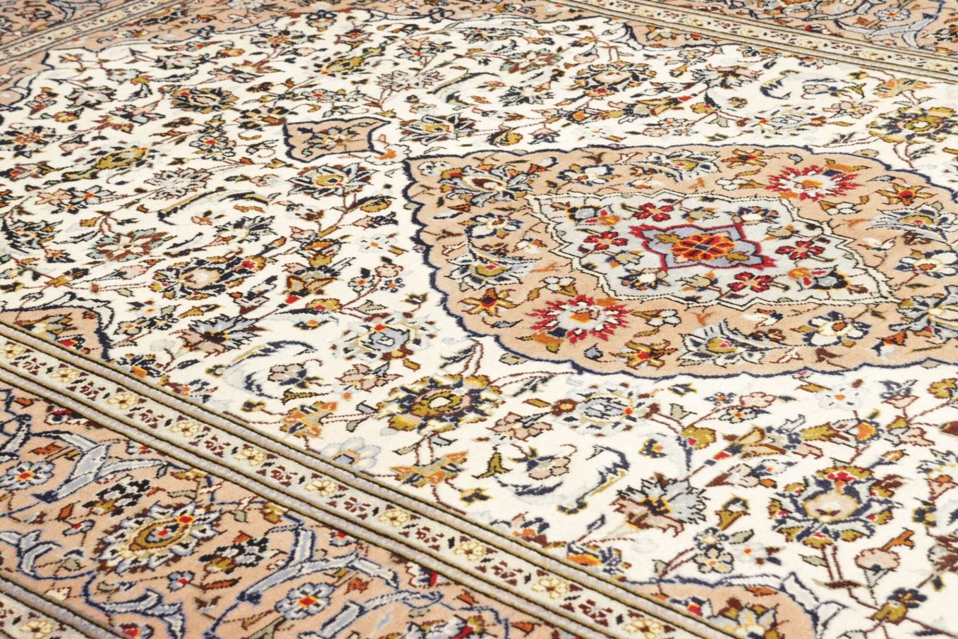 Kashan Perserteppich aus Iran, 198 × 315 cm