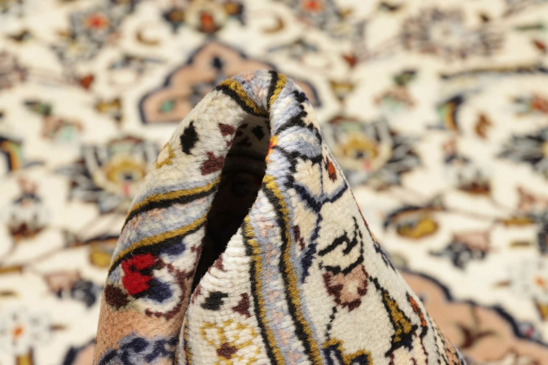 Kashan Perserteppich aus Iran, 198 × 315 cm