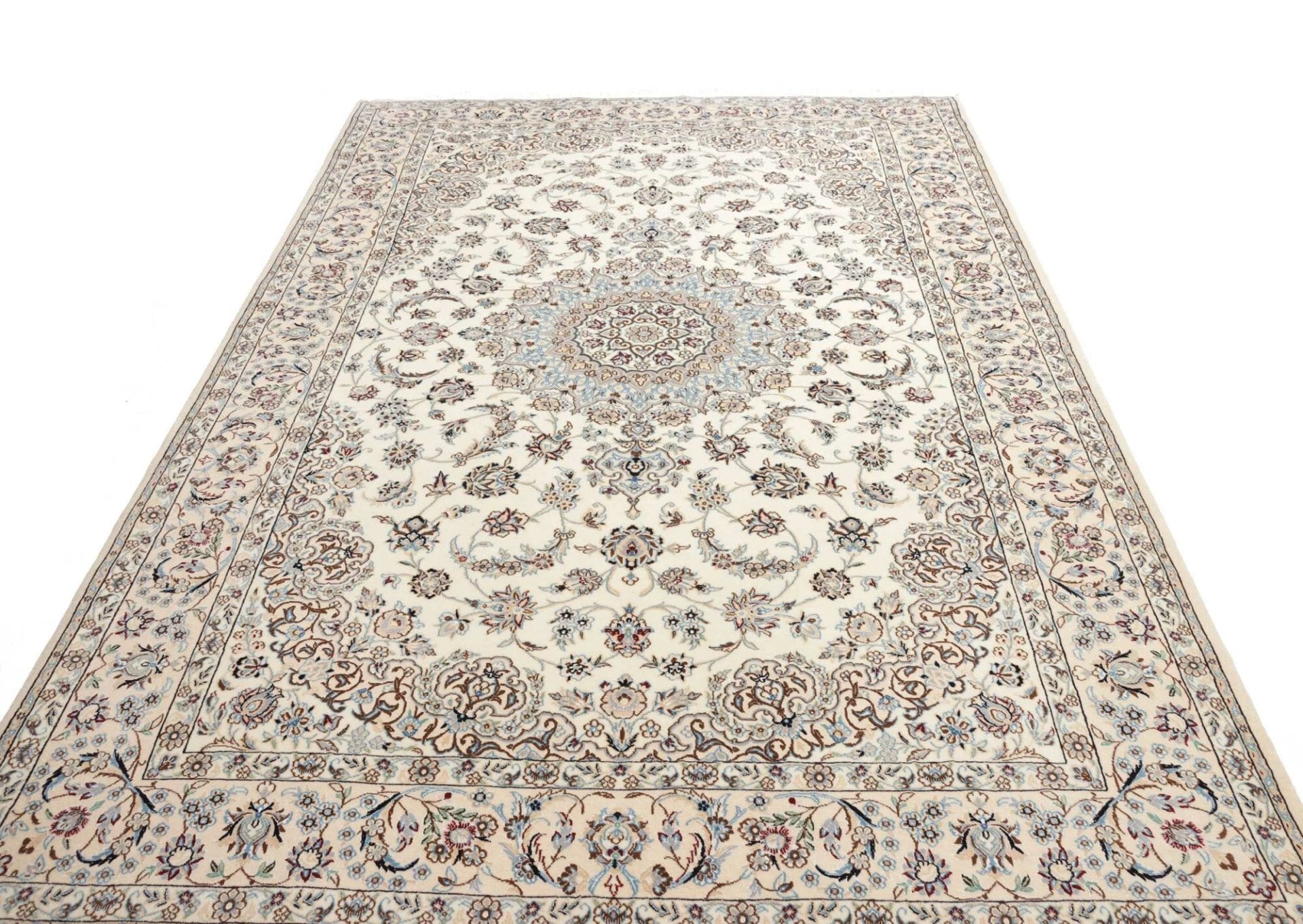 Nain Perserteppich aus Iran, 205 × 302 cm