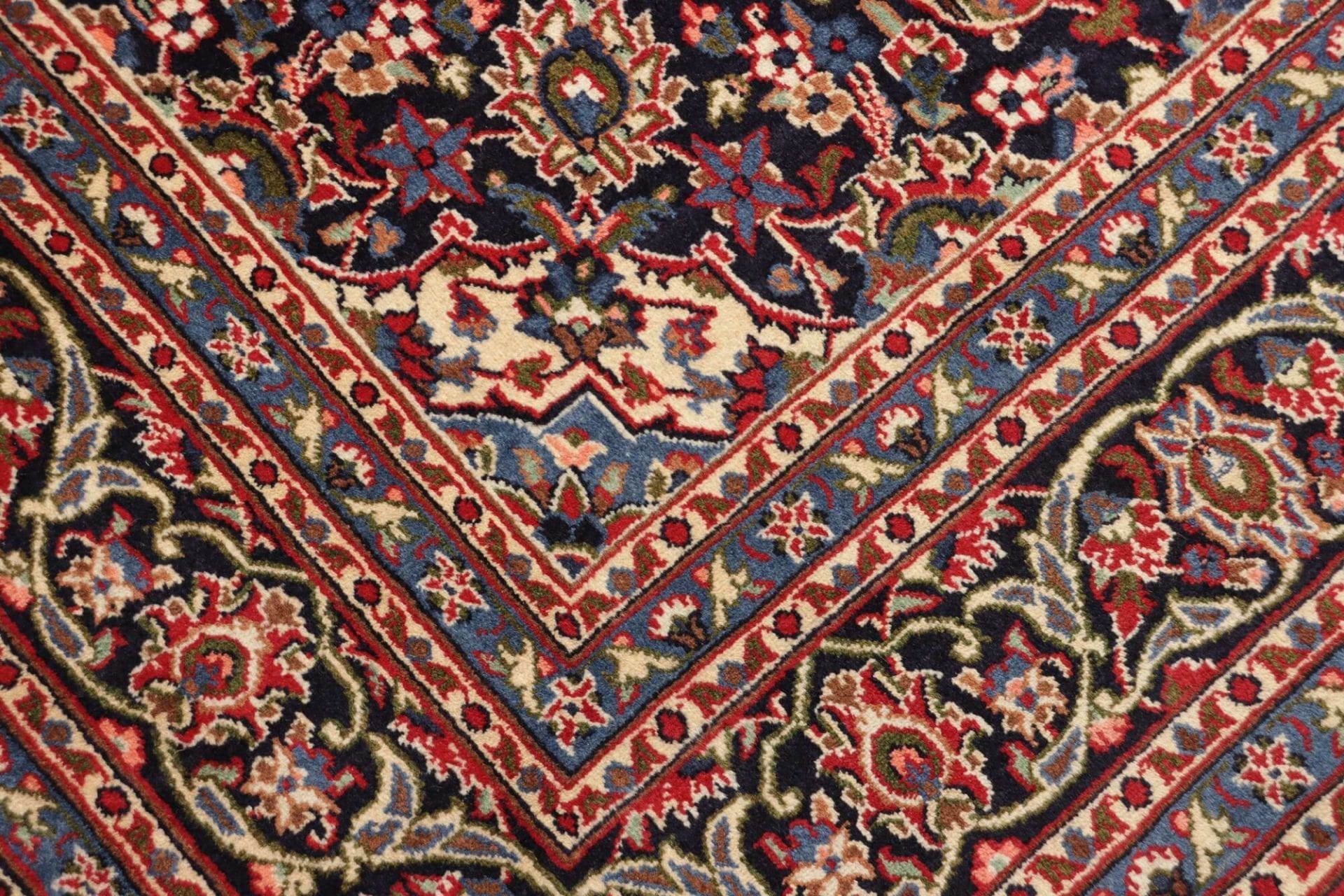 Kashan Perserteppich aus Iran, 199 × 301 cm