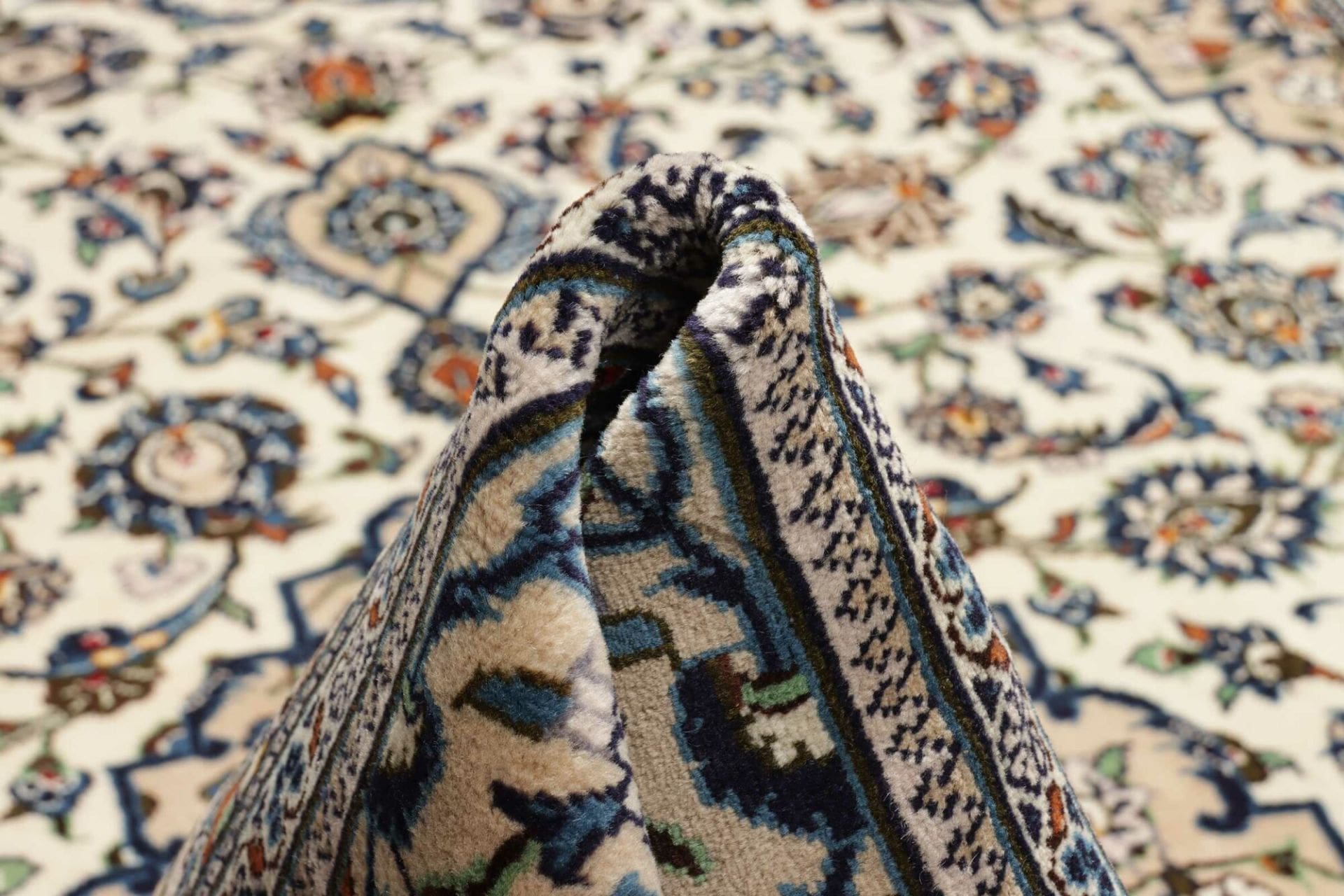 Kashan Perserteppich 199 × 312 cm aus Wolle, handgeknüpft