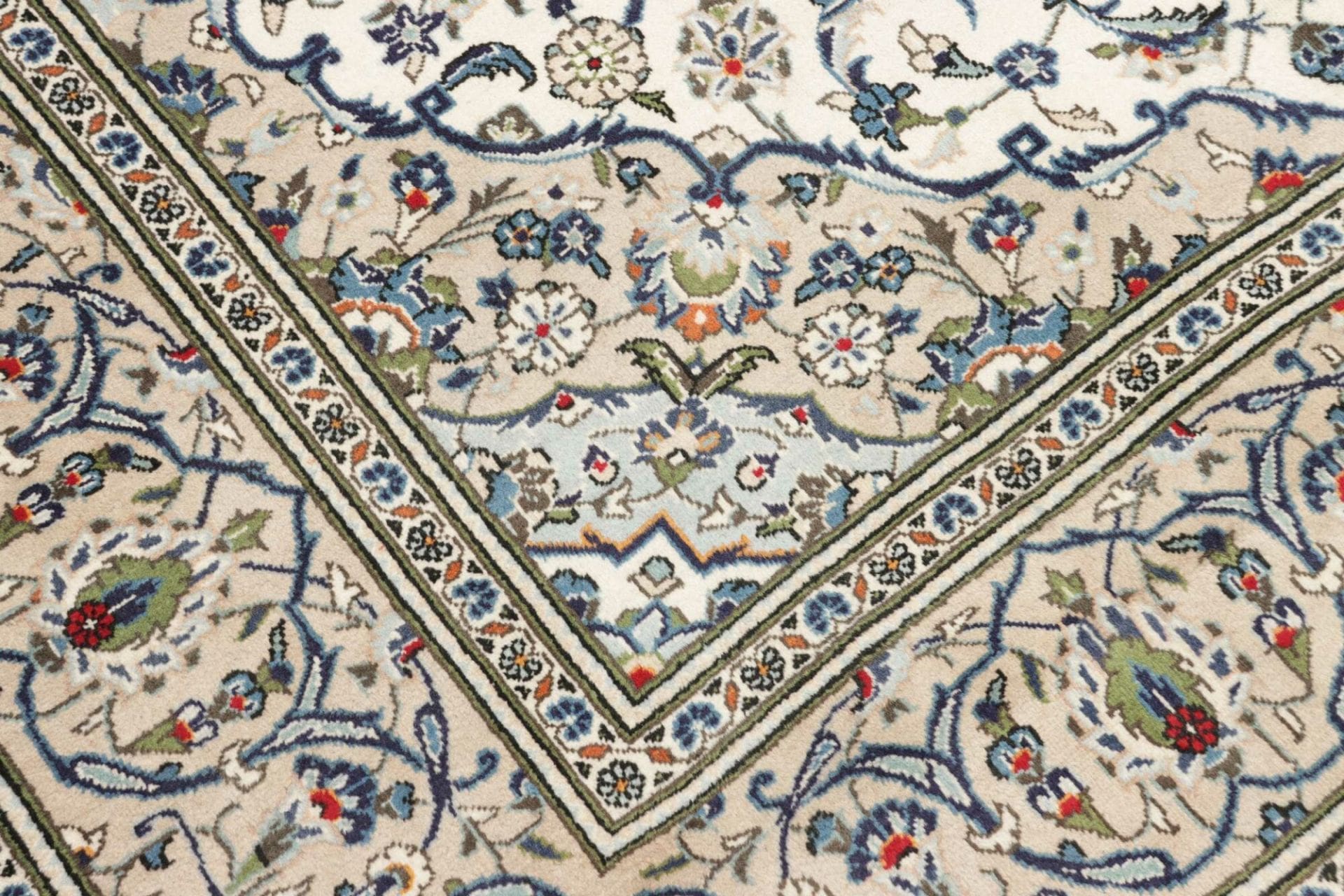Kashan Perserteppich aus Iran, 197 × 296 cm