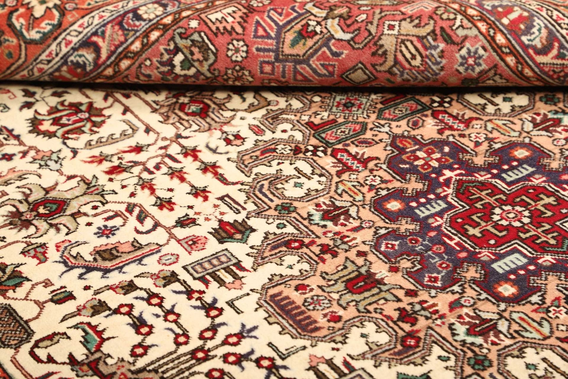 Täbriz Perserteppich aus Iran, 206 × 302 cm
