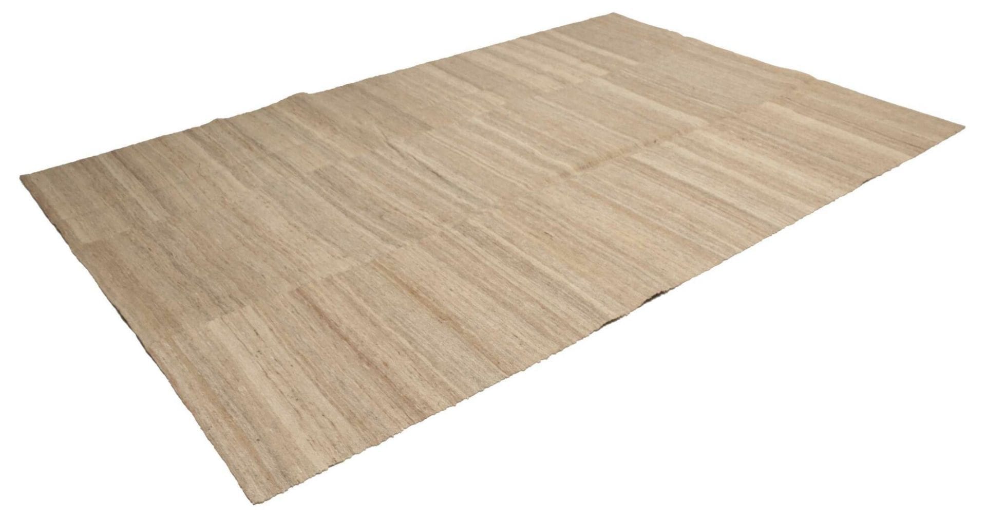 Handgewebter Kelim Perserteppich 201 × 302 cm