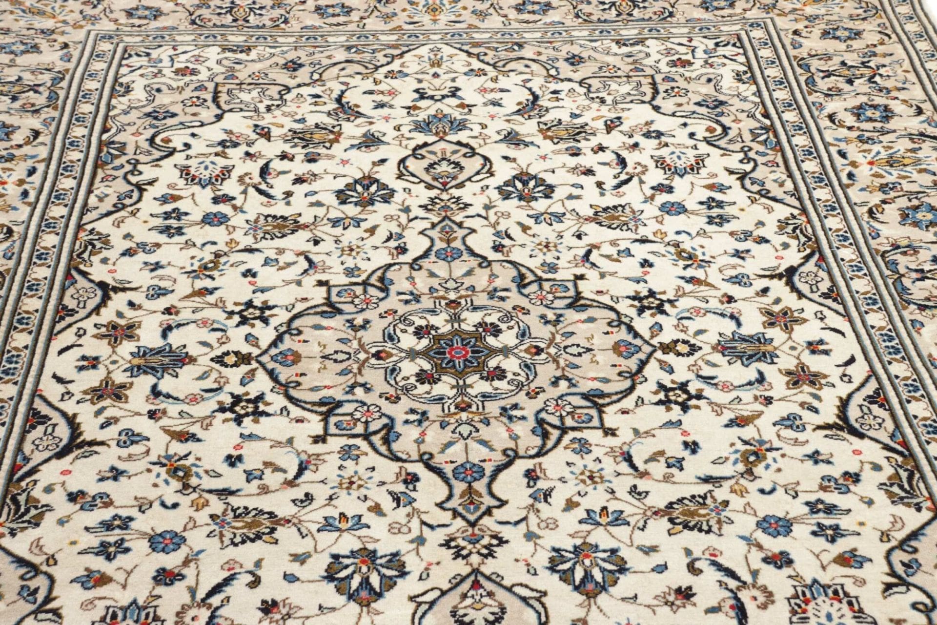 Kashan Perserteppich 200 × 302 cm aus Wolle, handgeknüpft