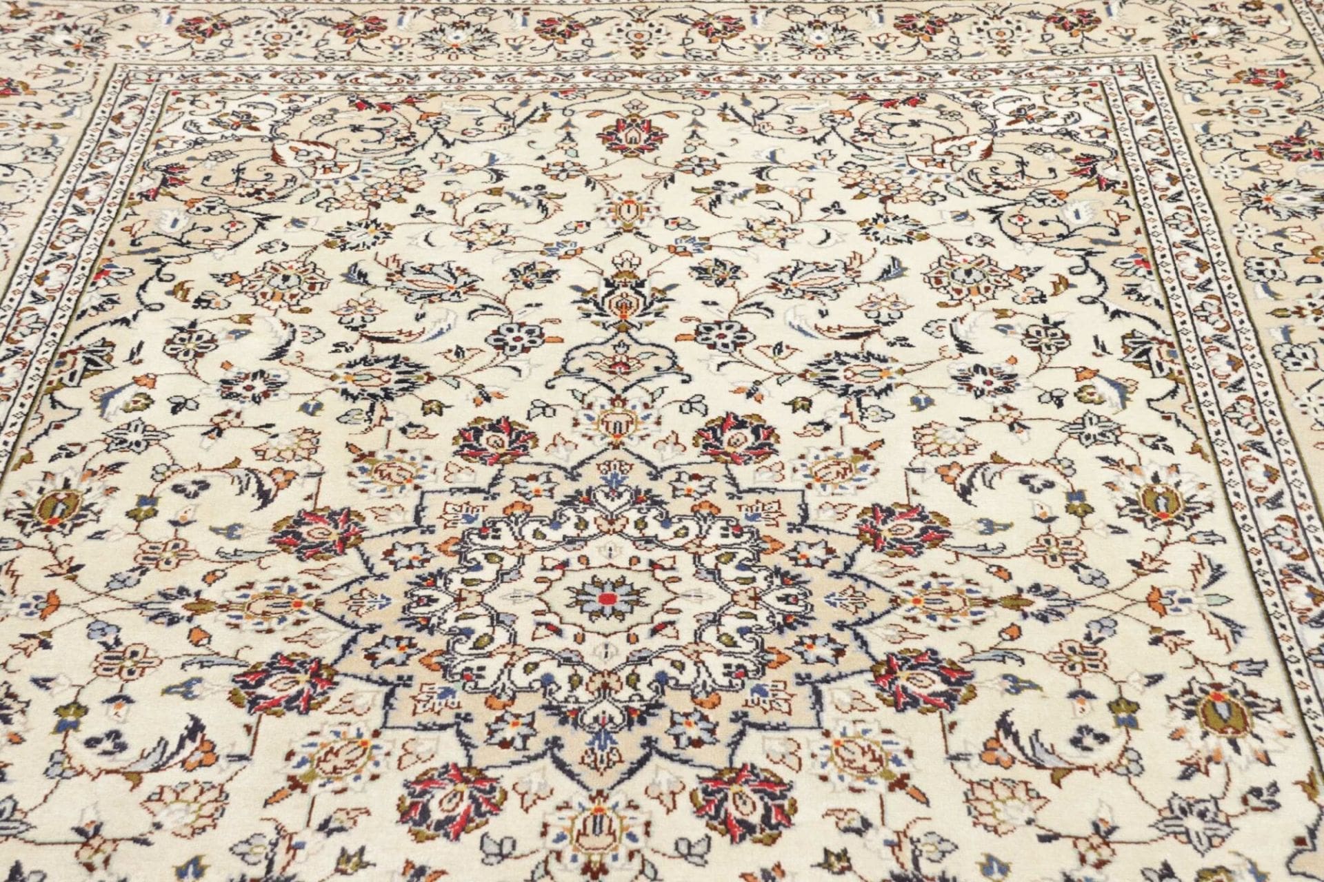 Kashan Perserteppich 203 × 300 cm aus Wolle, handgeknüpft