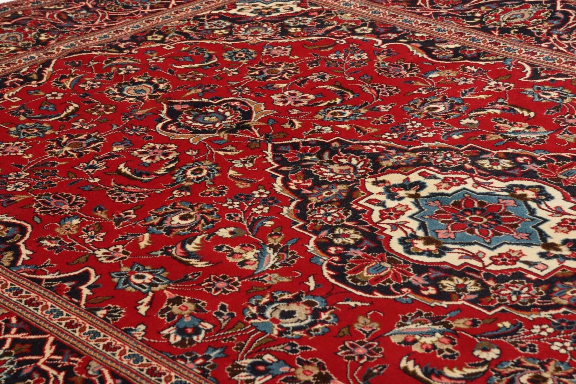Kashan Perserteppich aus Iran, 199 × 303 cm