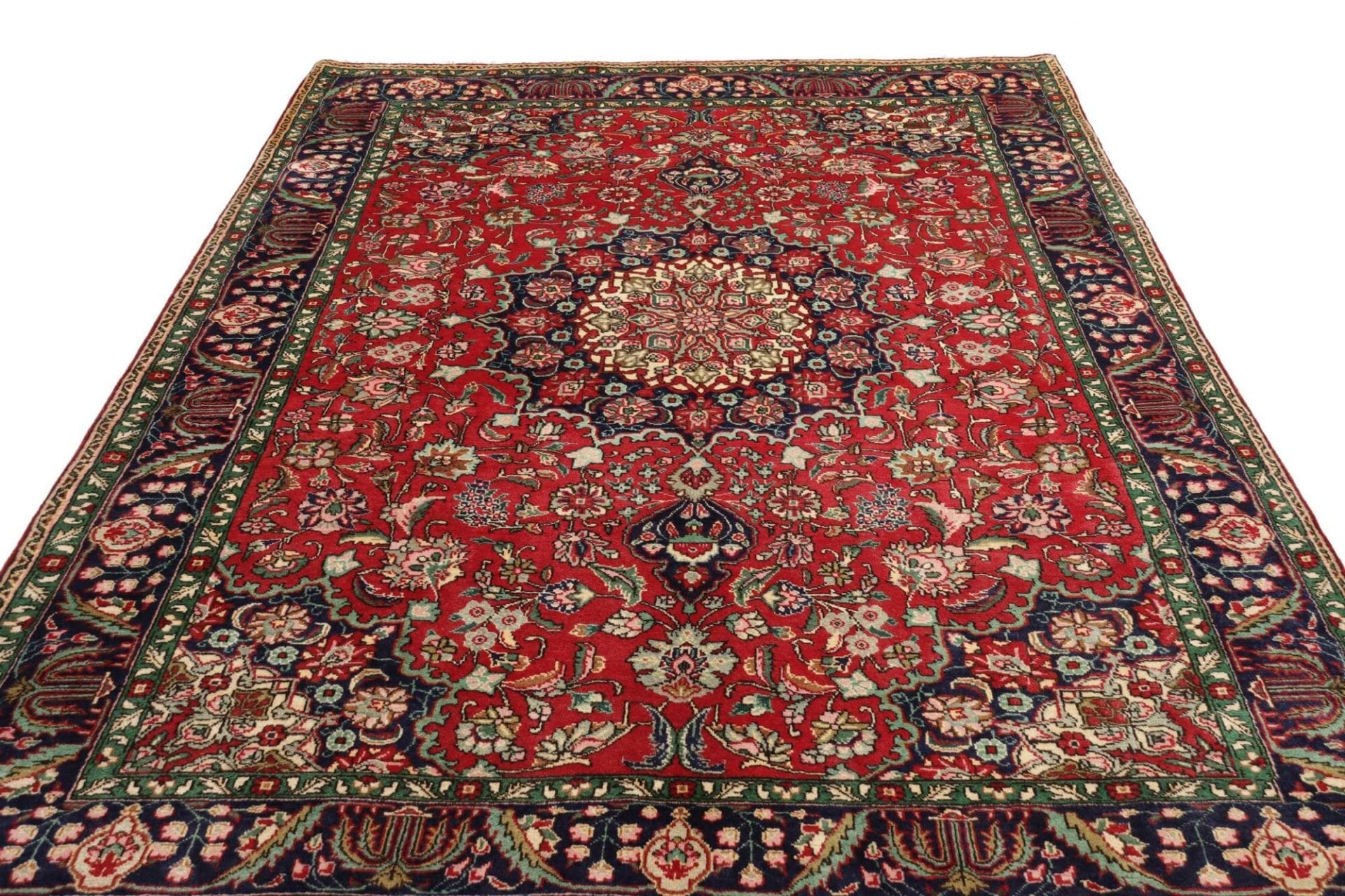 Täbriz Perserteppich aus Iran, 207 × 278 cm