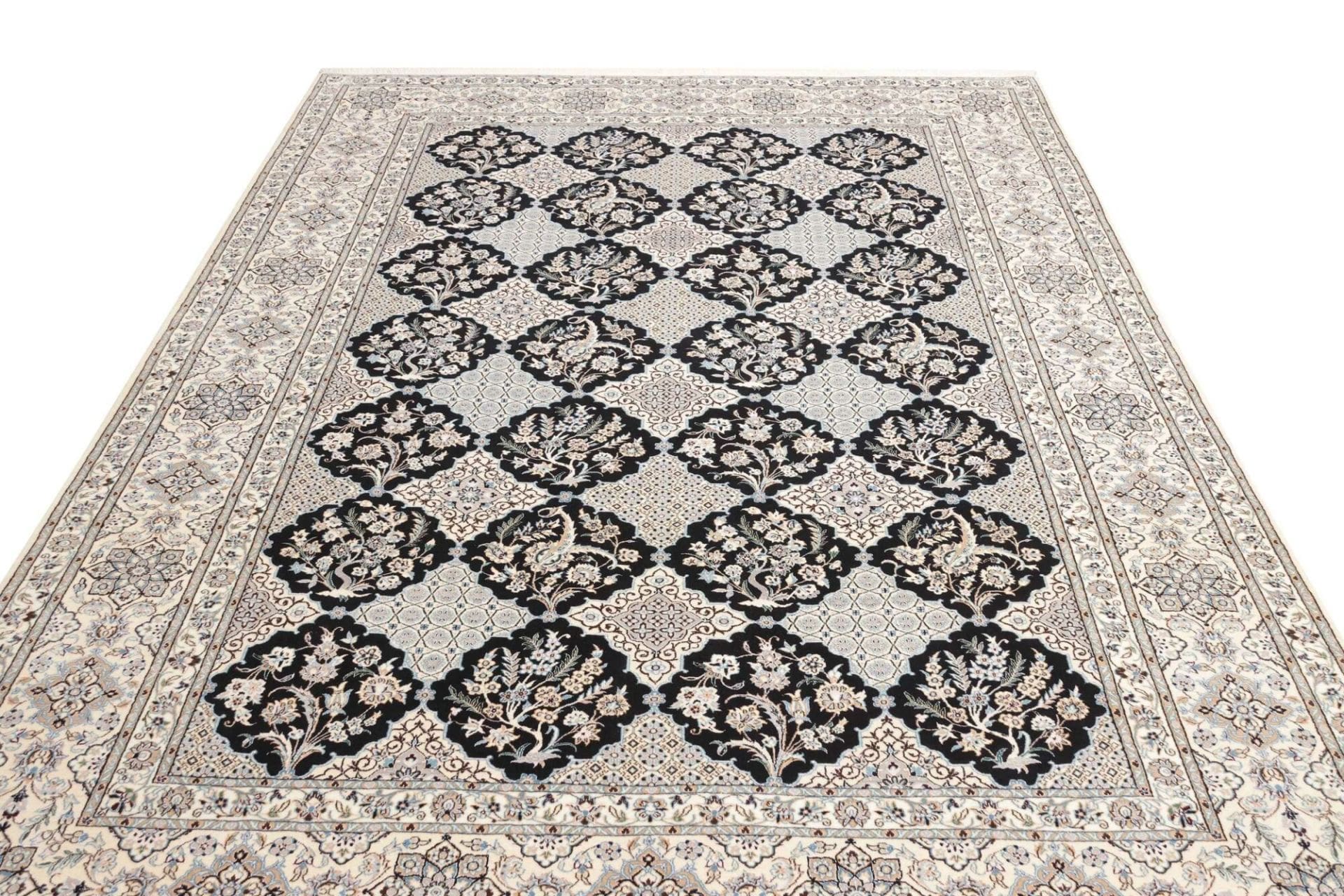 Nain Perserteppich 209 × 300 cm aus Wolle, handgeknüpft